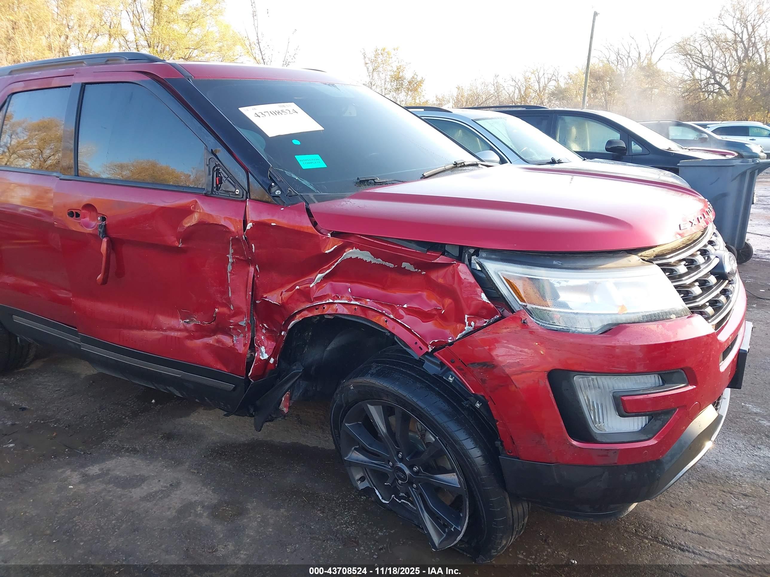 FORD EXPLORER image 6