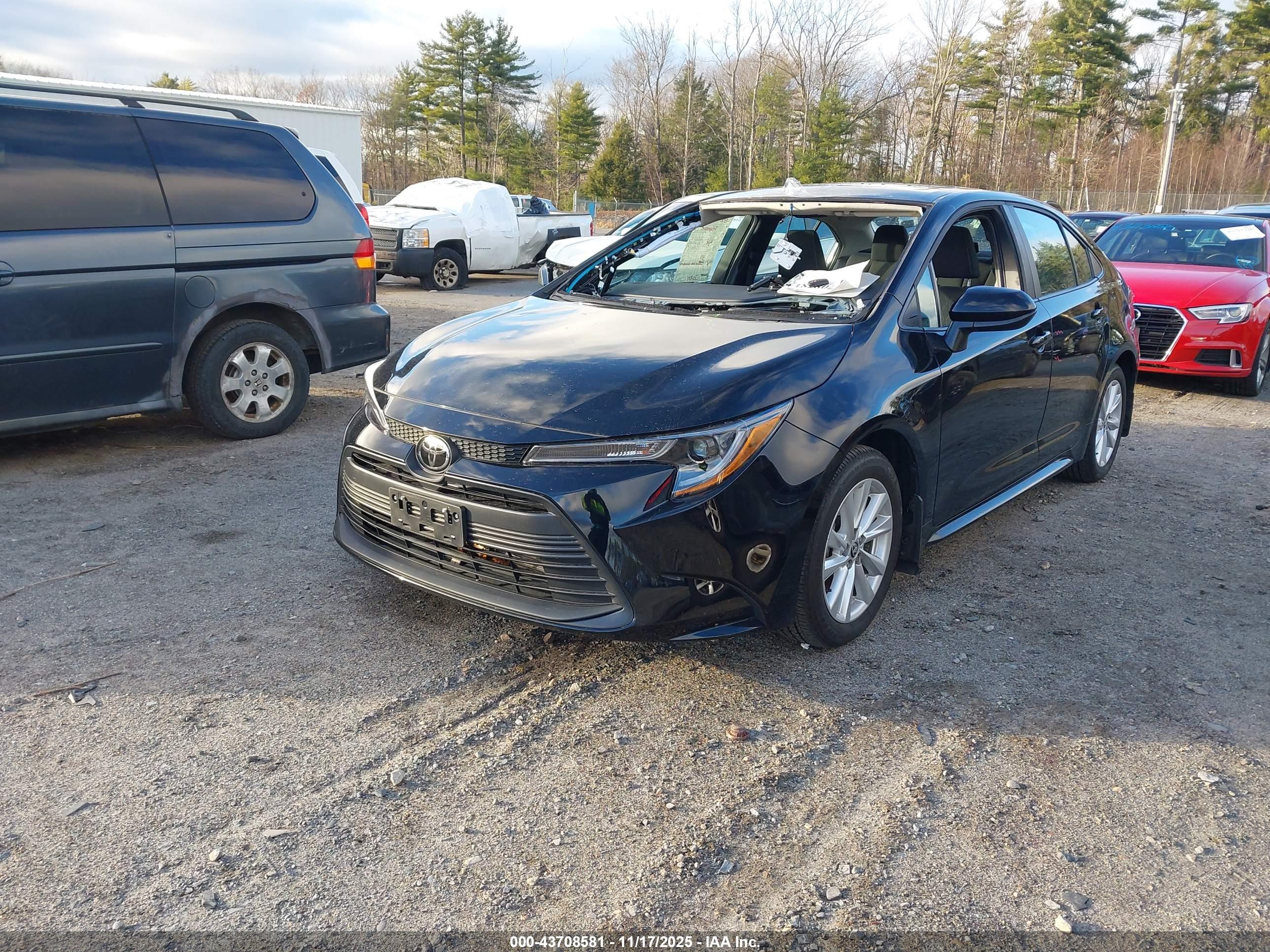 TOYOTA COROLLA image 2