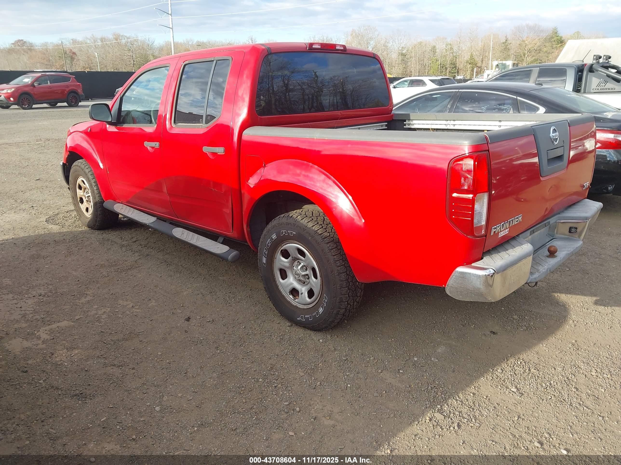 NISSAN FRONTIER image 3