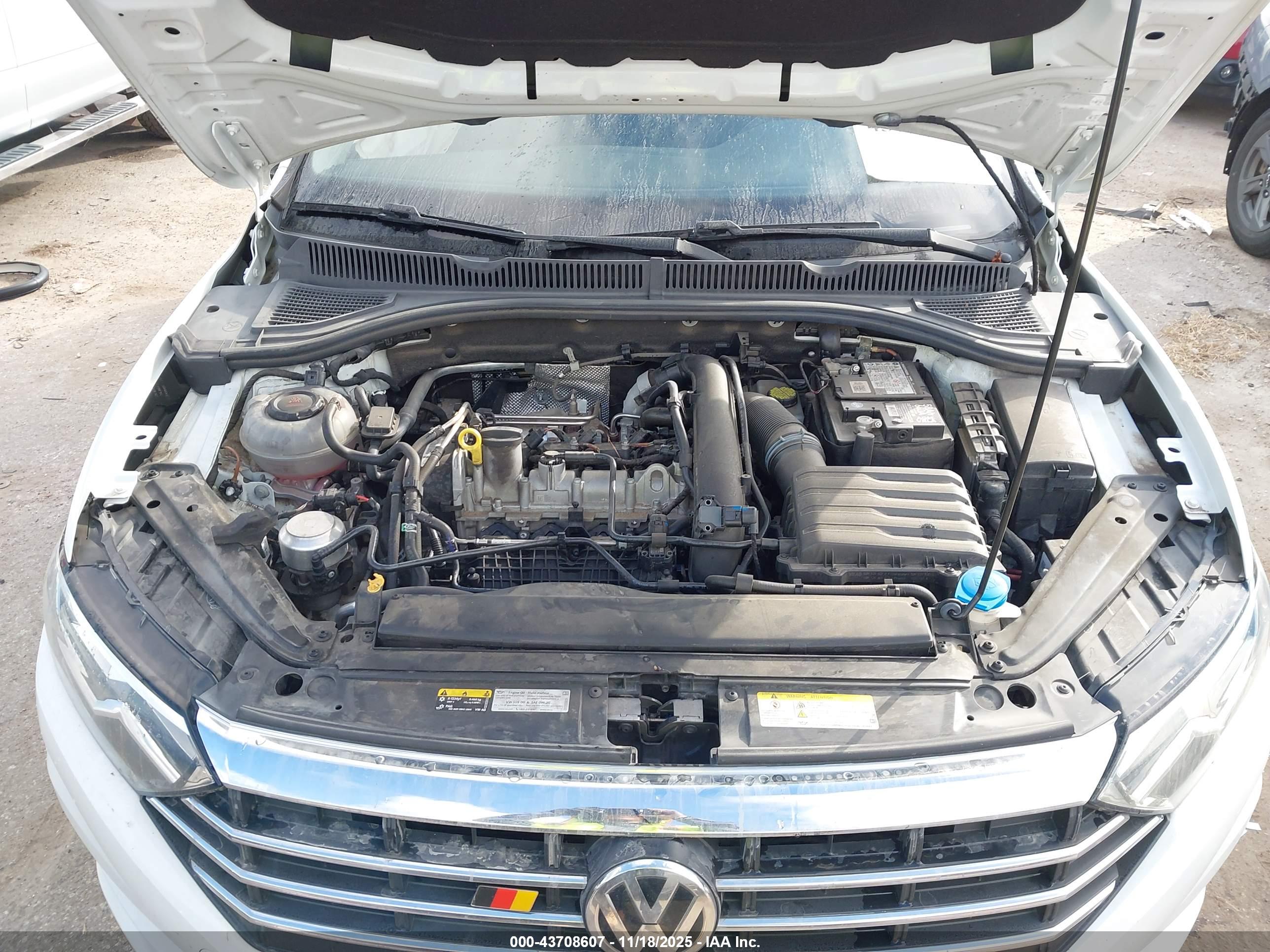 VOLKSWAGEN JETTA image 10