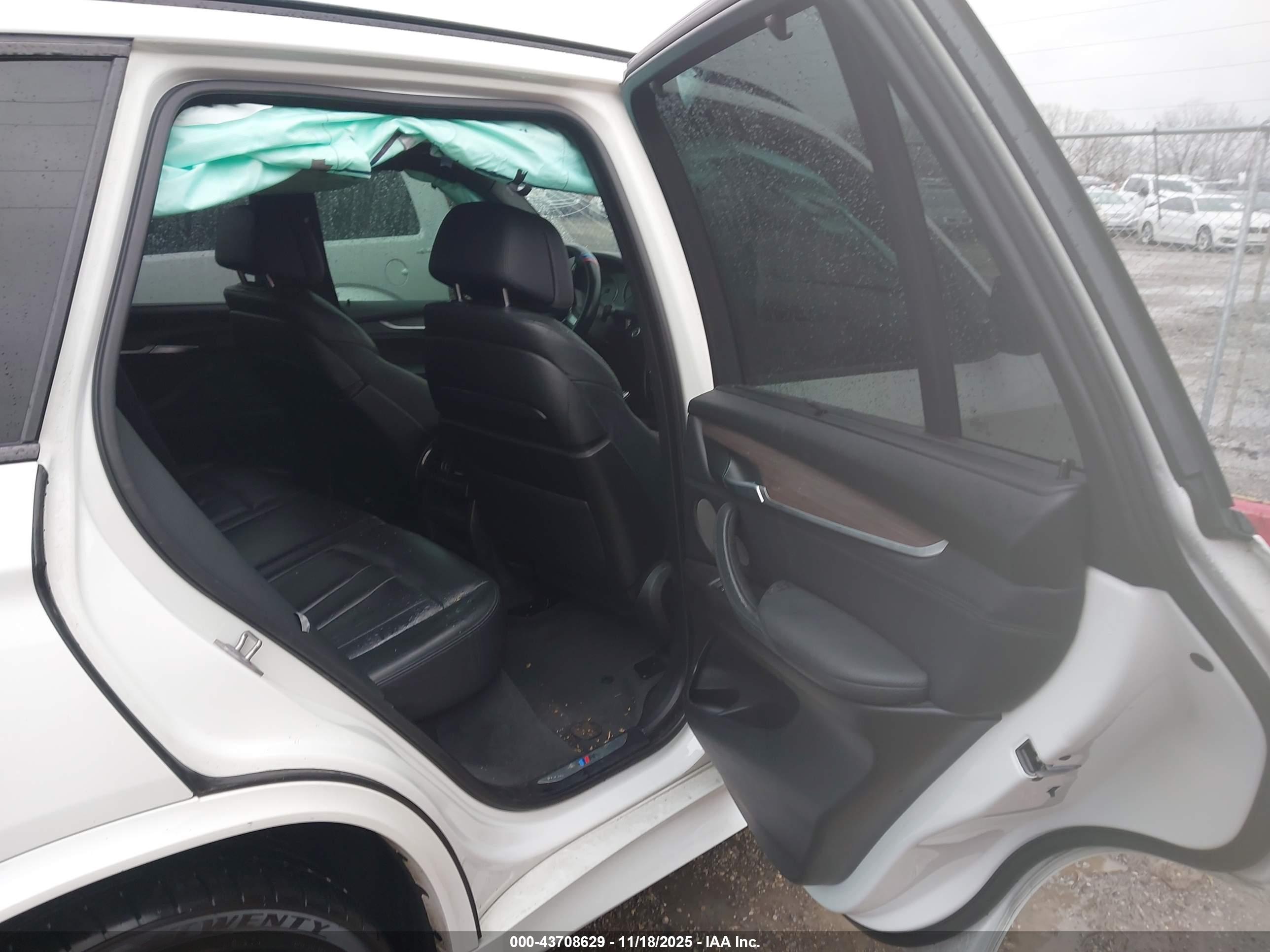 BMW X5 image 8