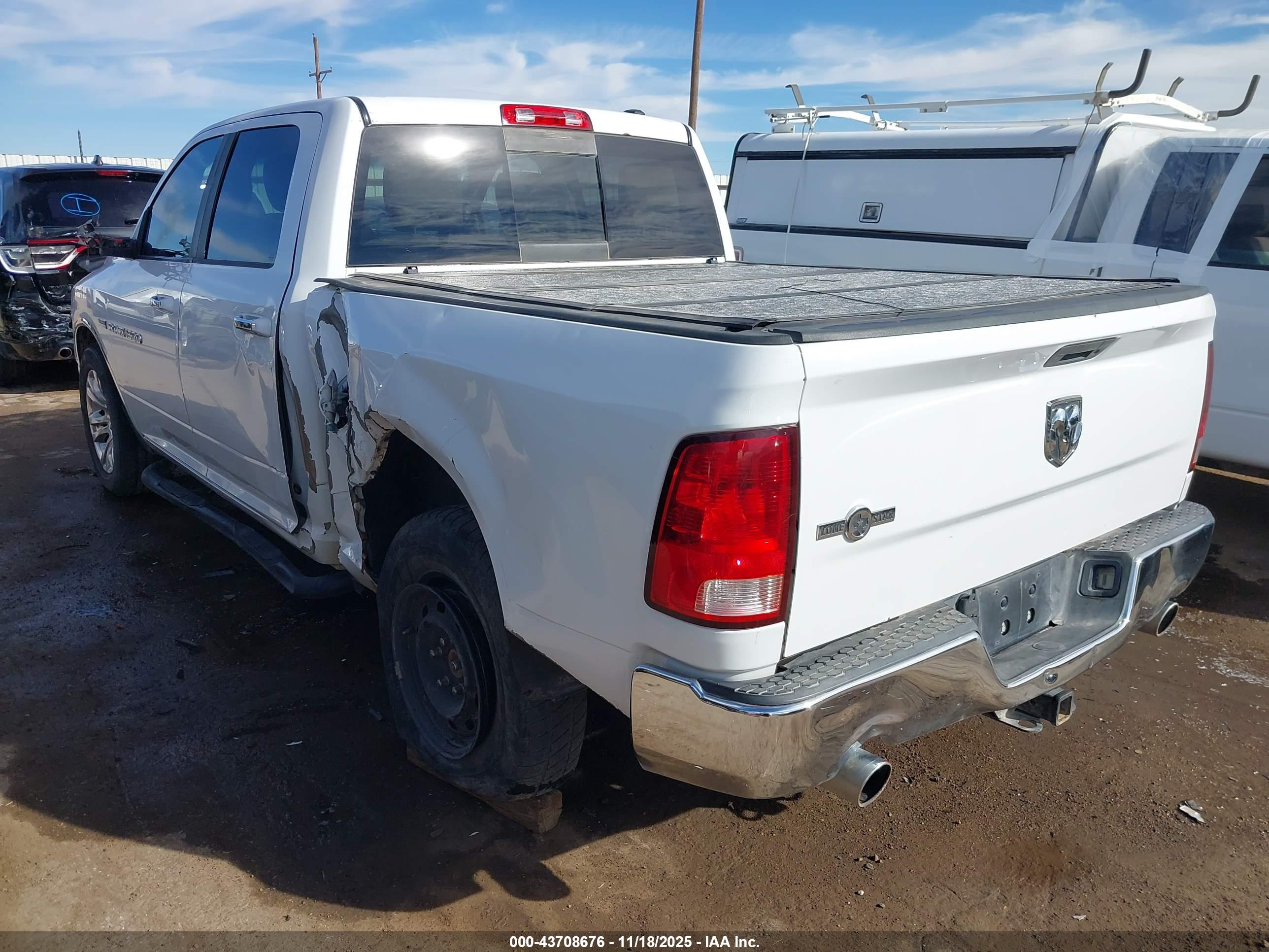 RAM 1500 image 3