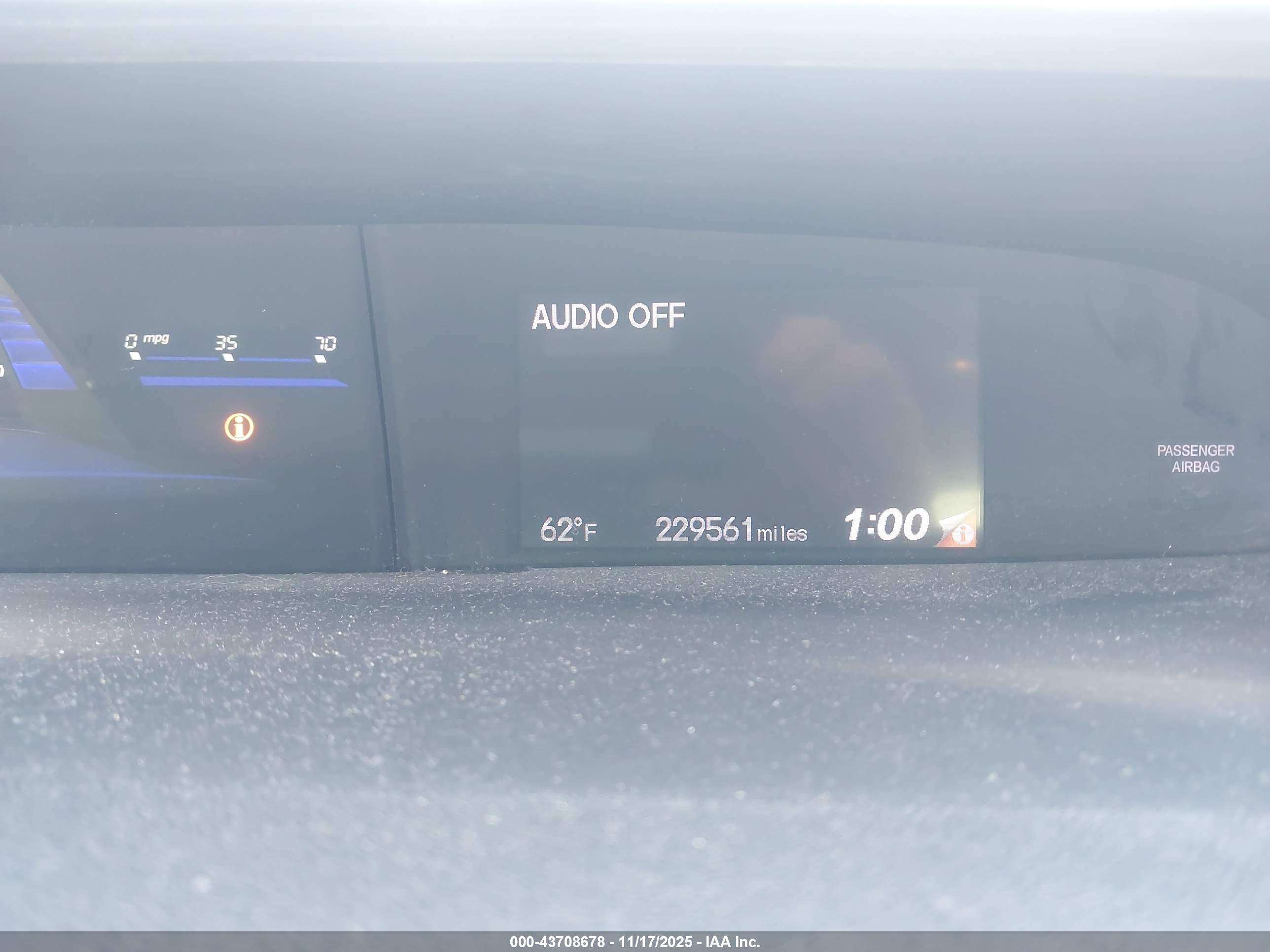 HONDA CIVIC image 7