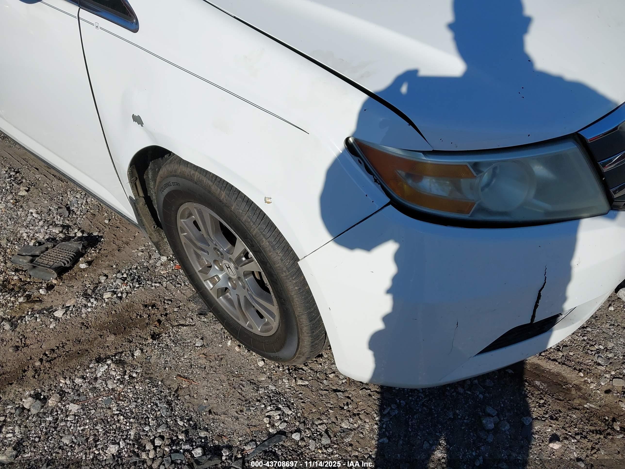 HONDA ODYSSEY image 6