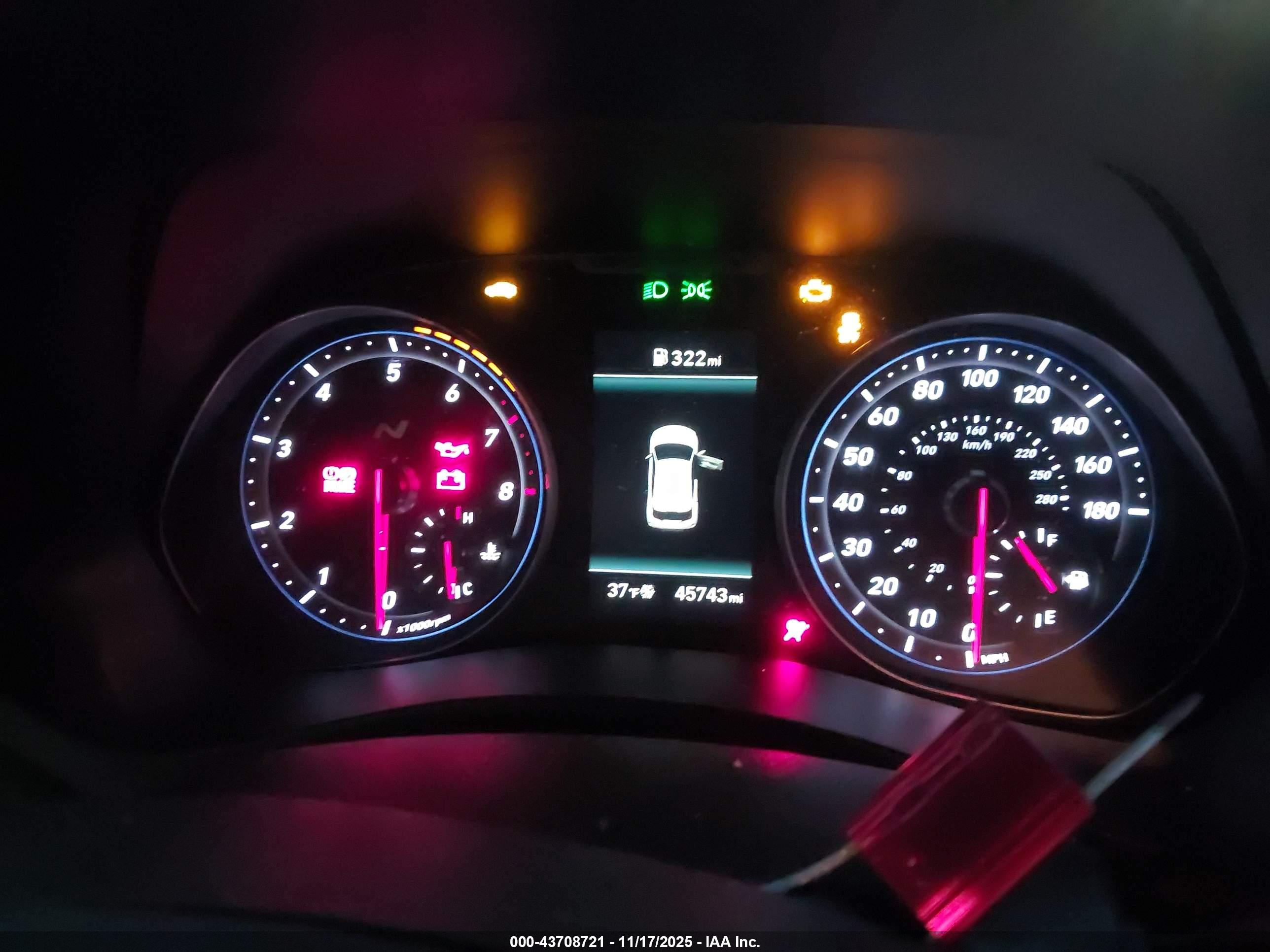 HYUNDAI VELOSTER image 7