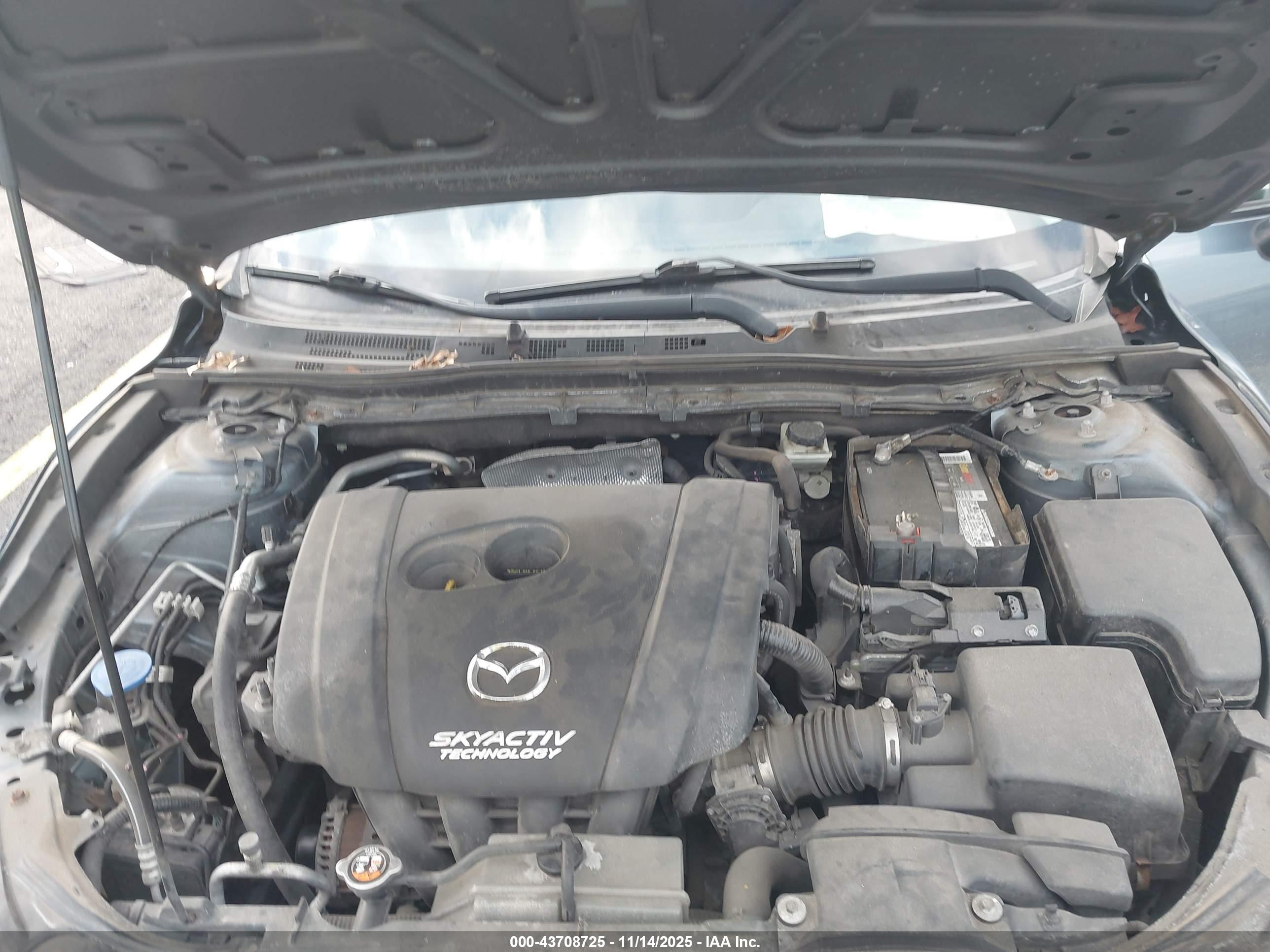 MAZDA MAZDA3 image 10