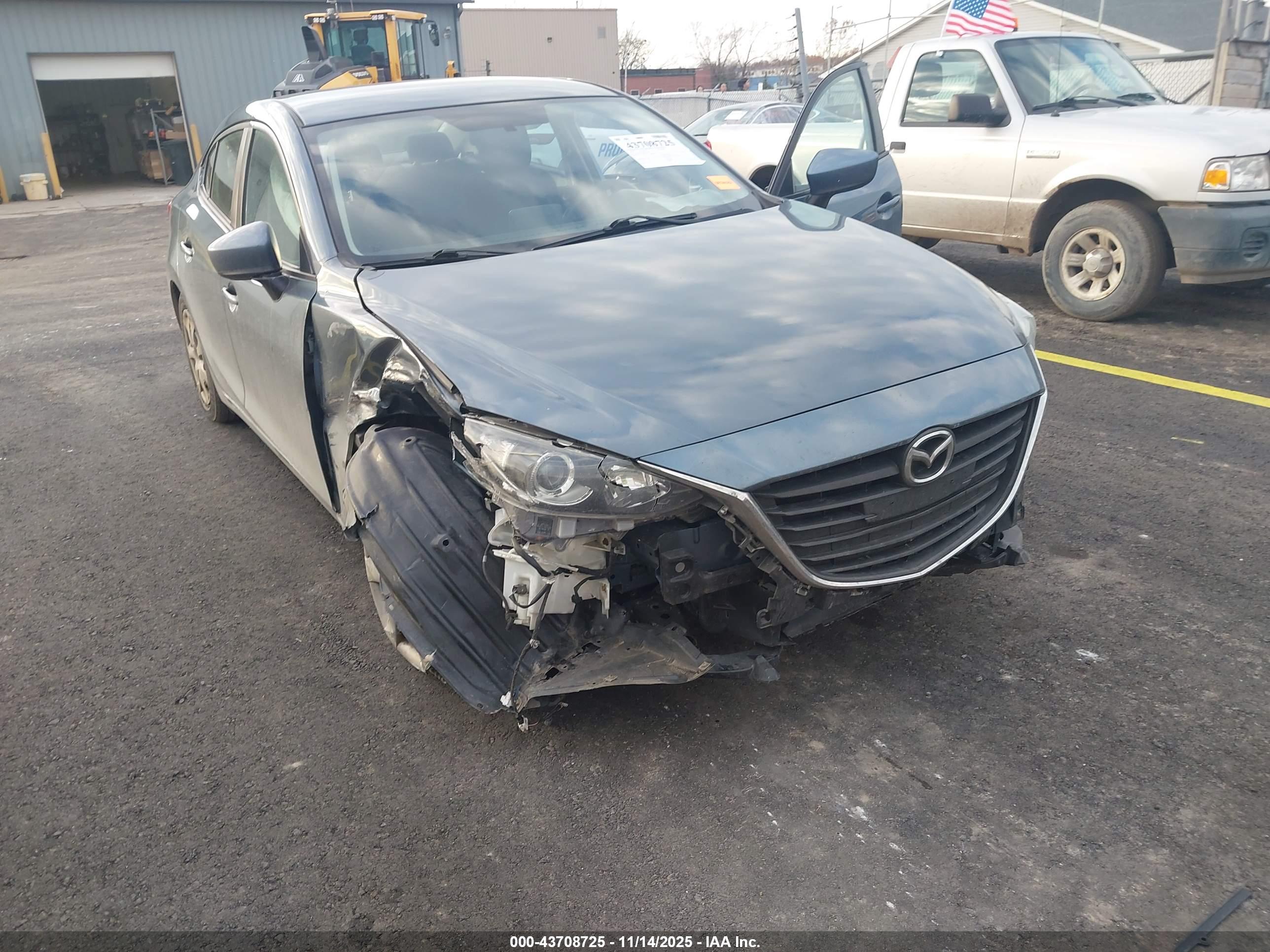 MAZDA MAZDA3 image 6