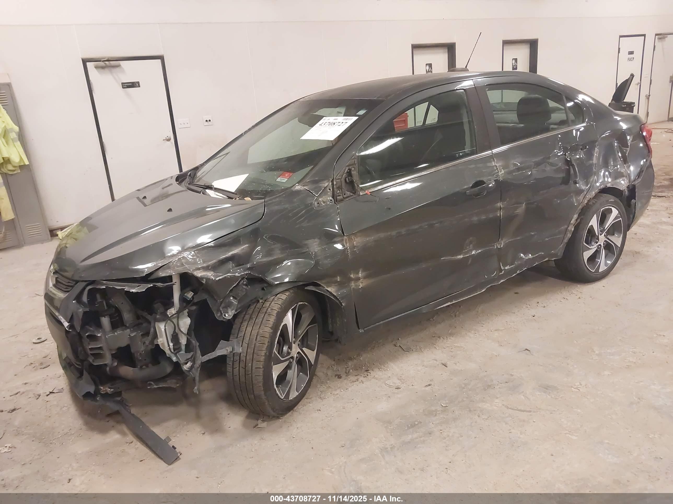 CHEVROLET SONIC image 2
