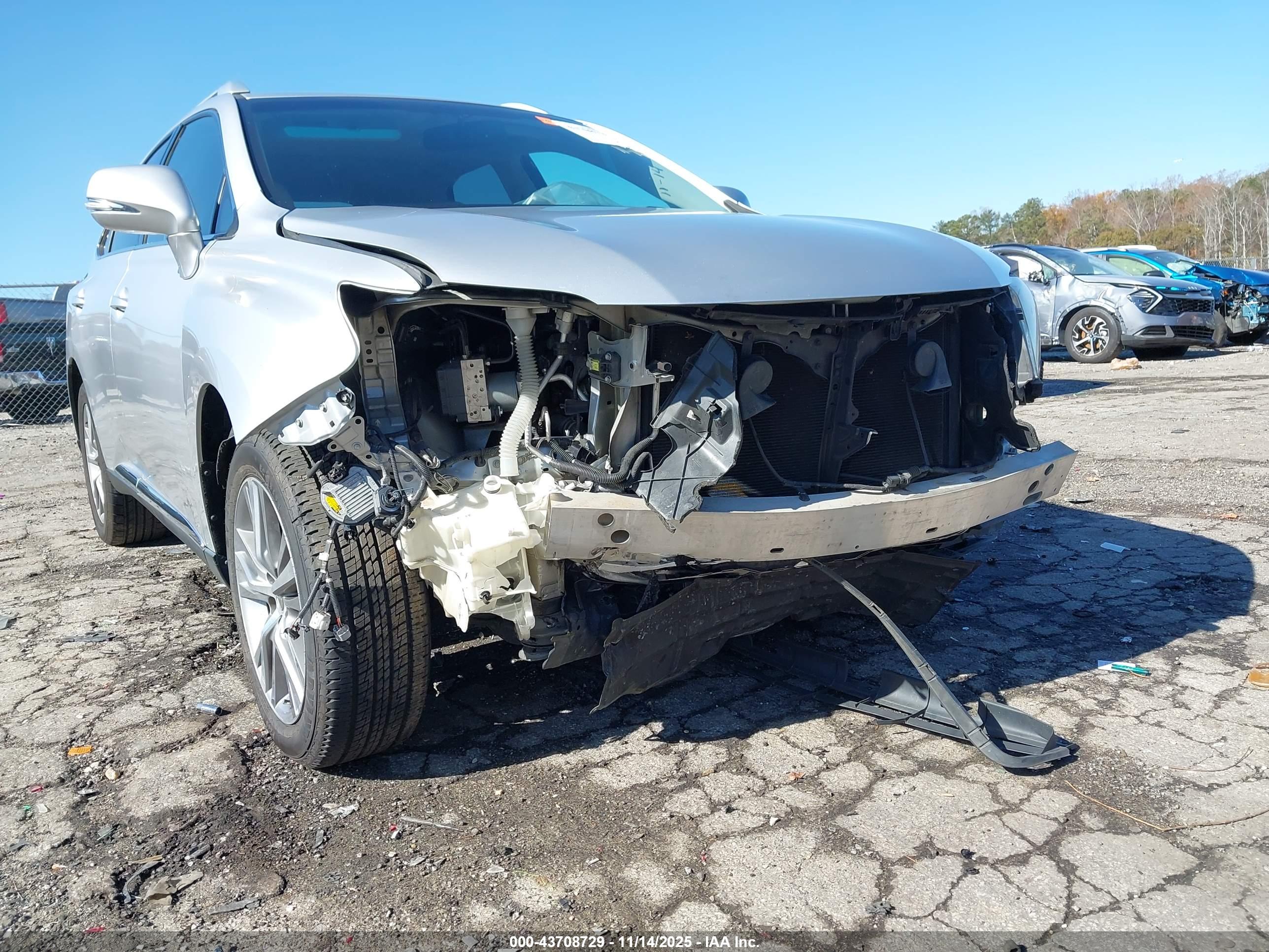 LEXUS RX image 6