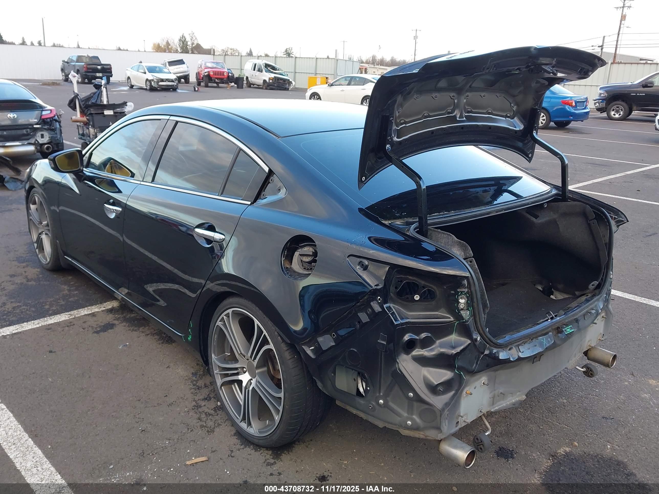 MAZDA MAZDA6 image 3