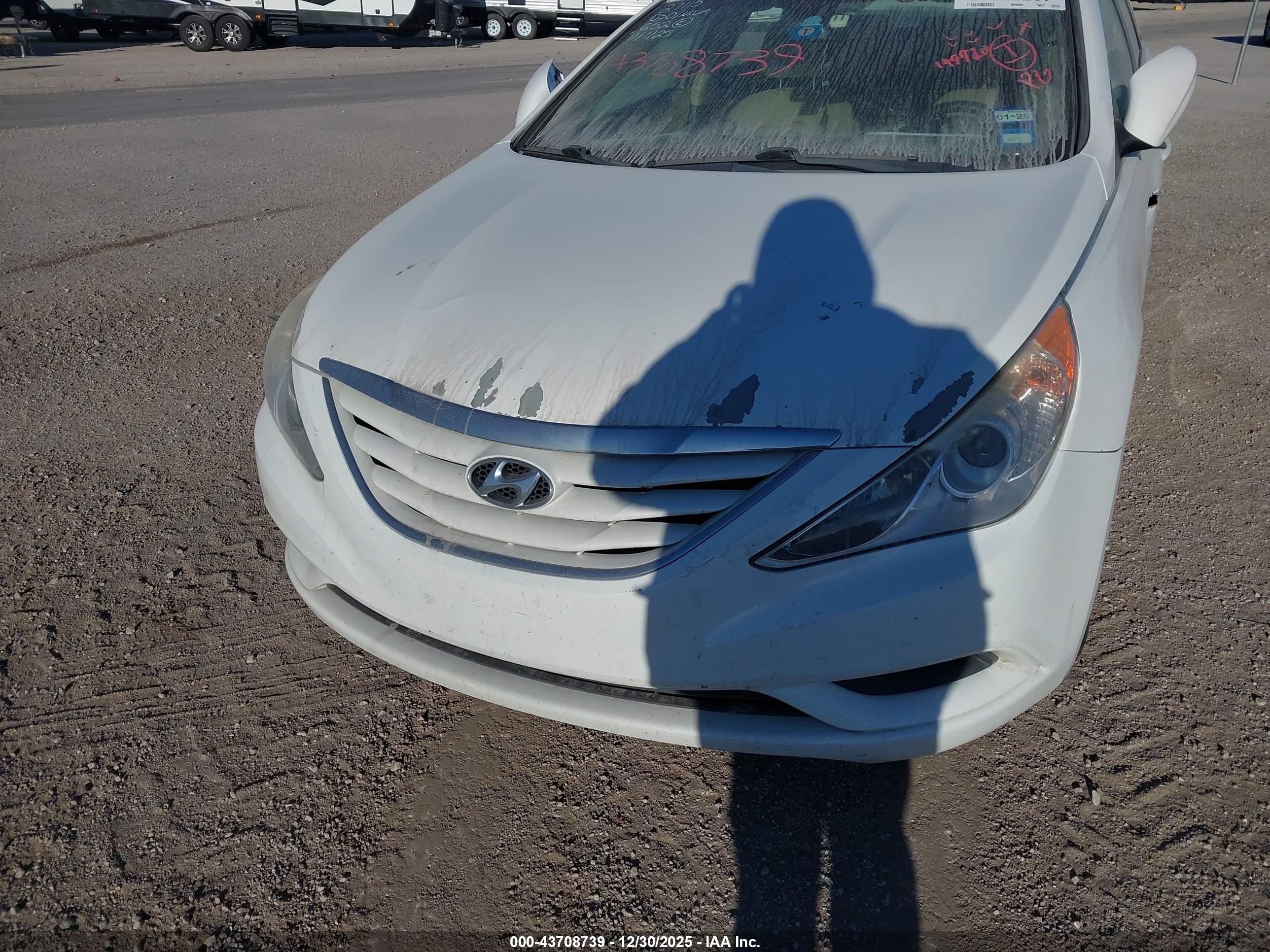 HYUNDAI SONATA image 6