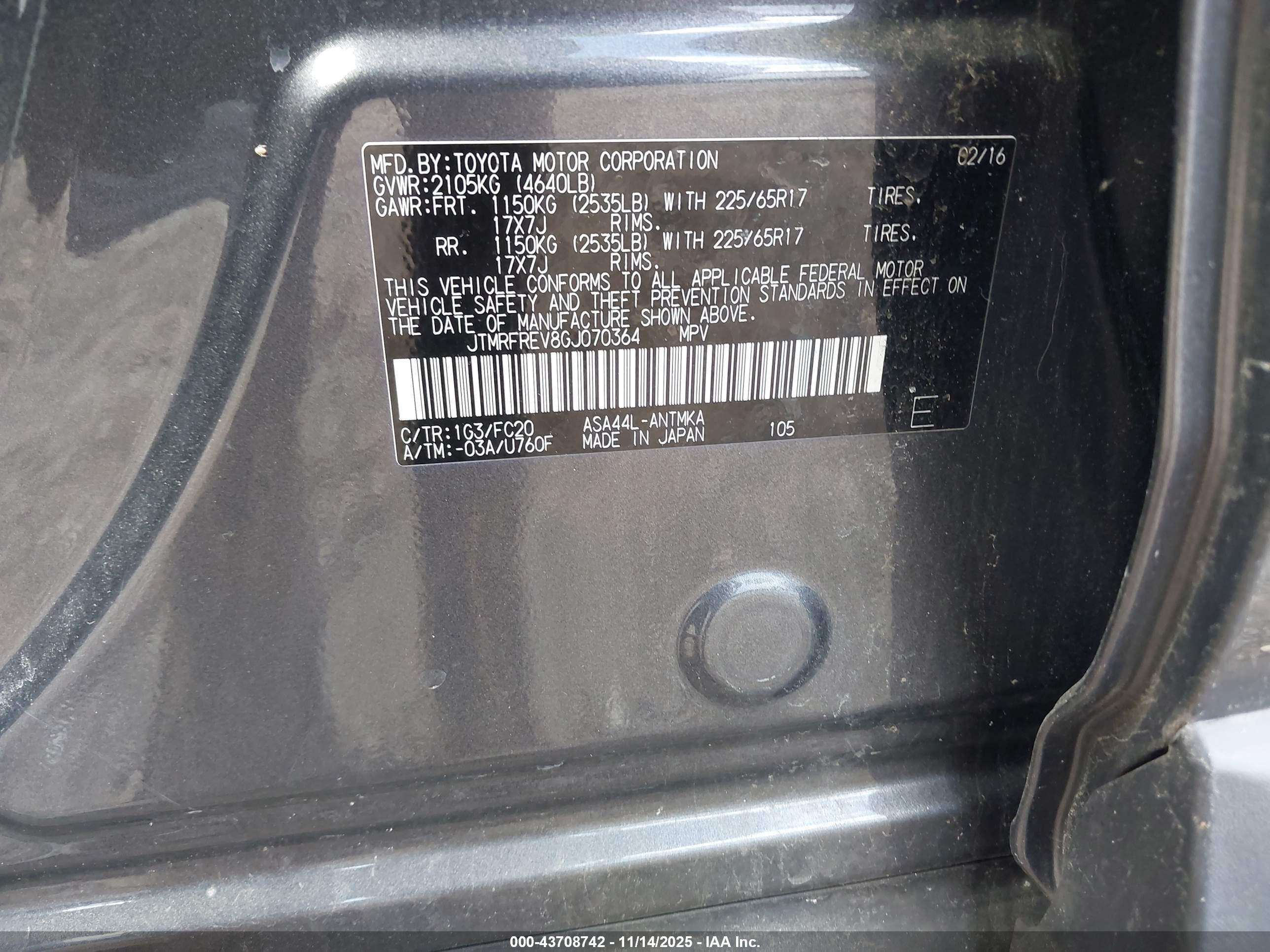 TOYOTA RAV4 image 9