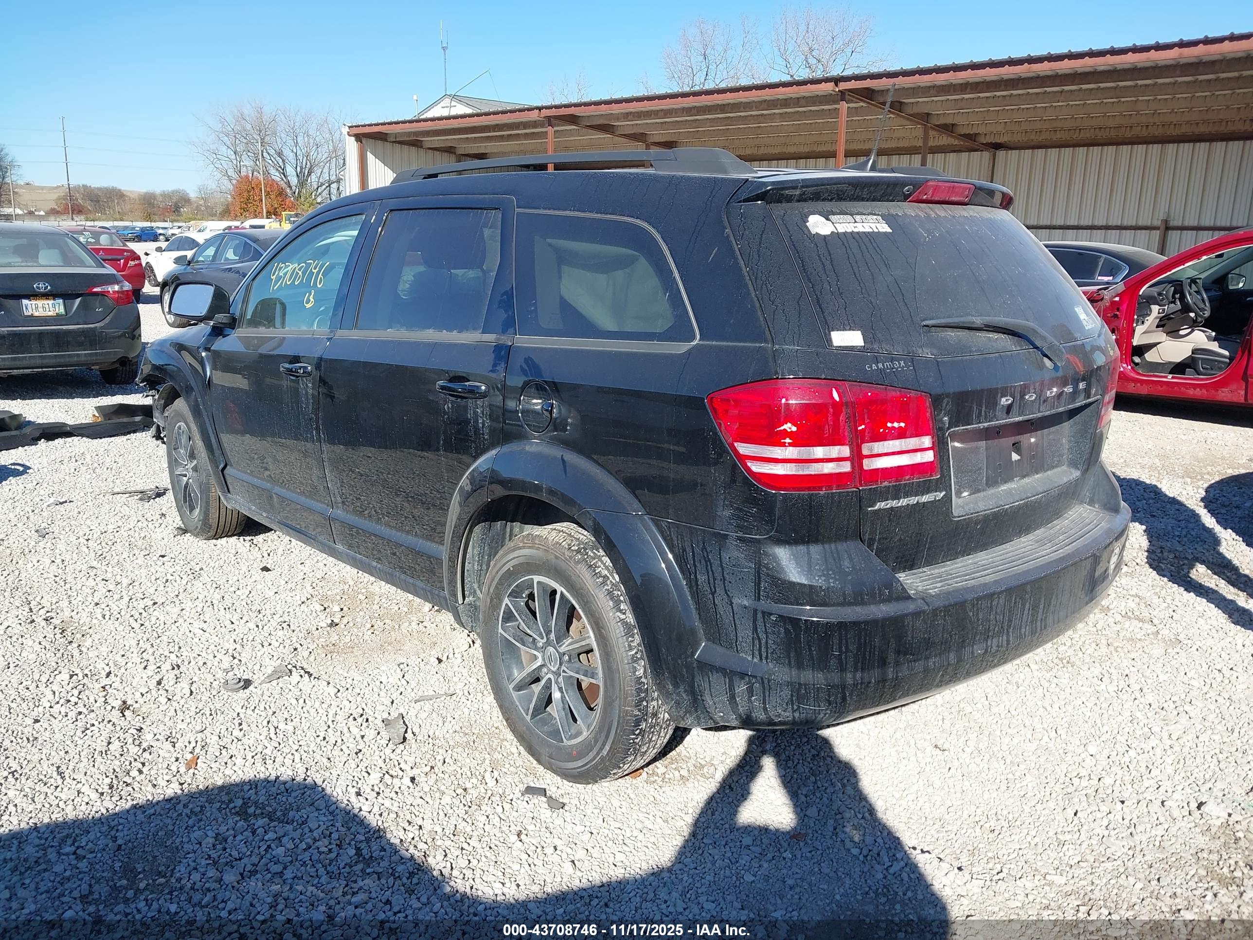 DODGE JOURNEY image 3