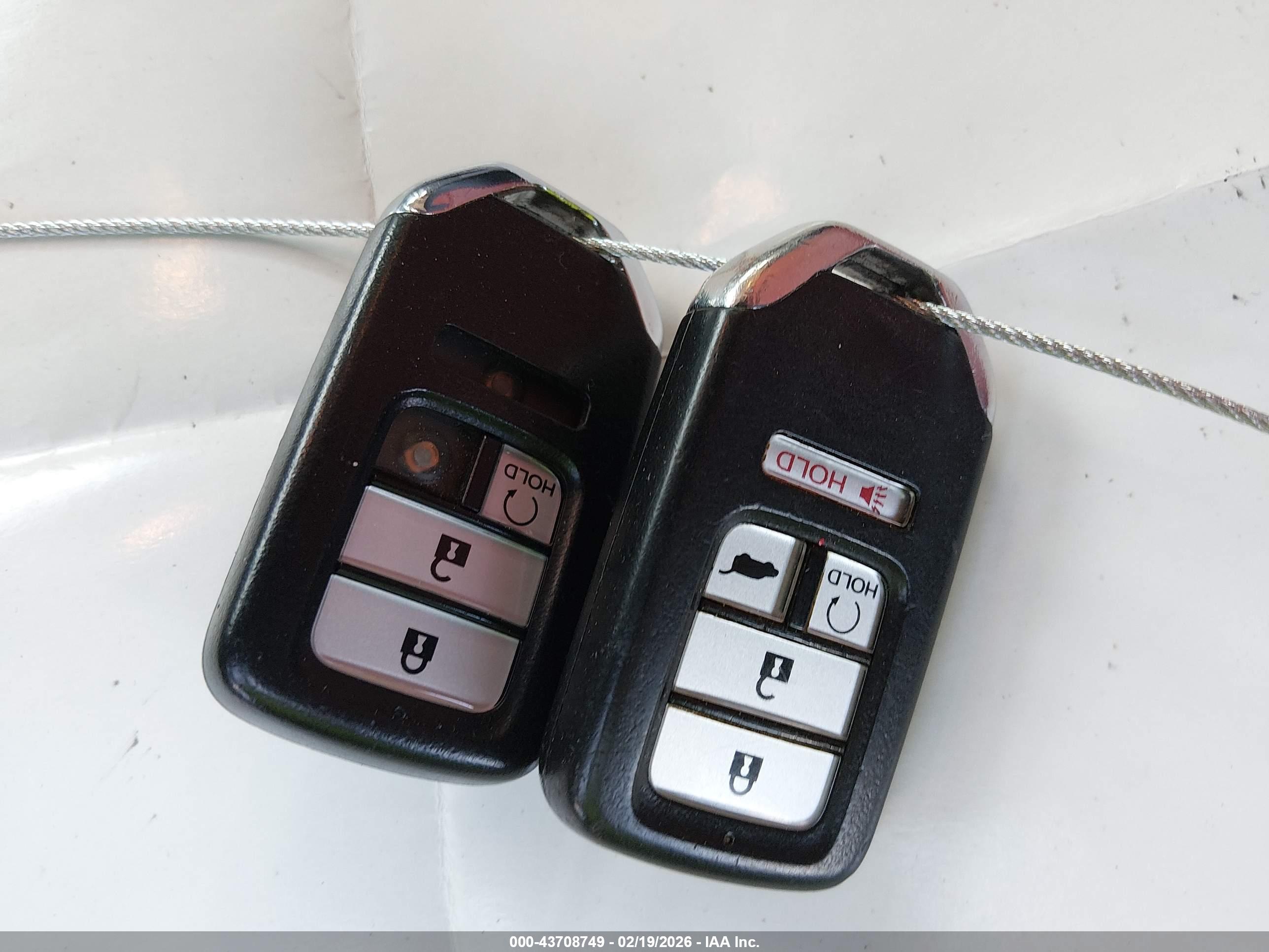 HONDA CR-V image 11
