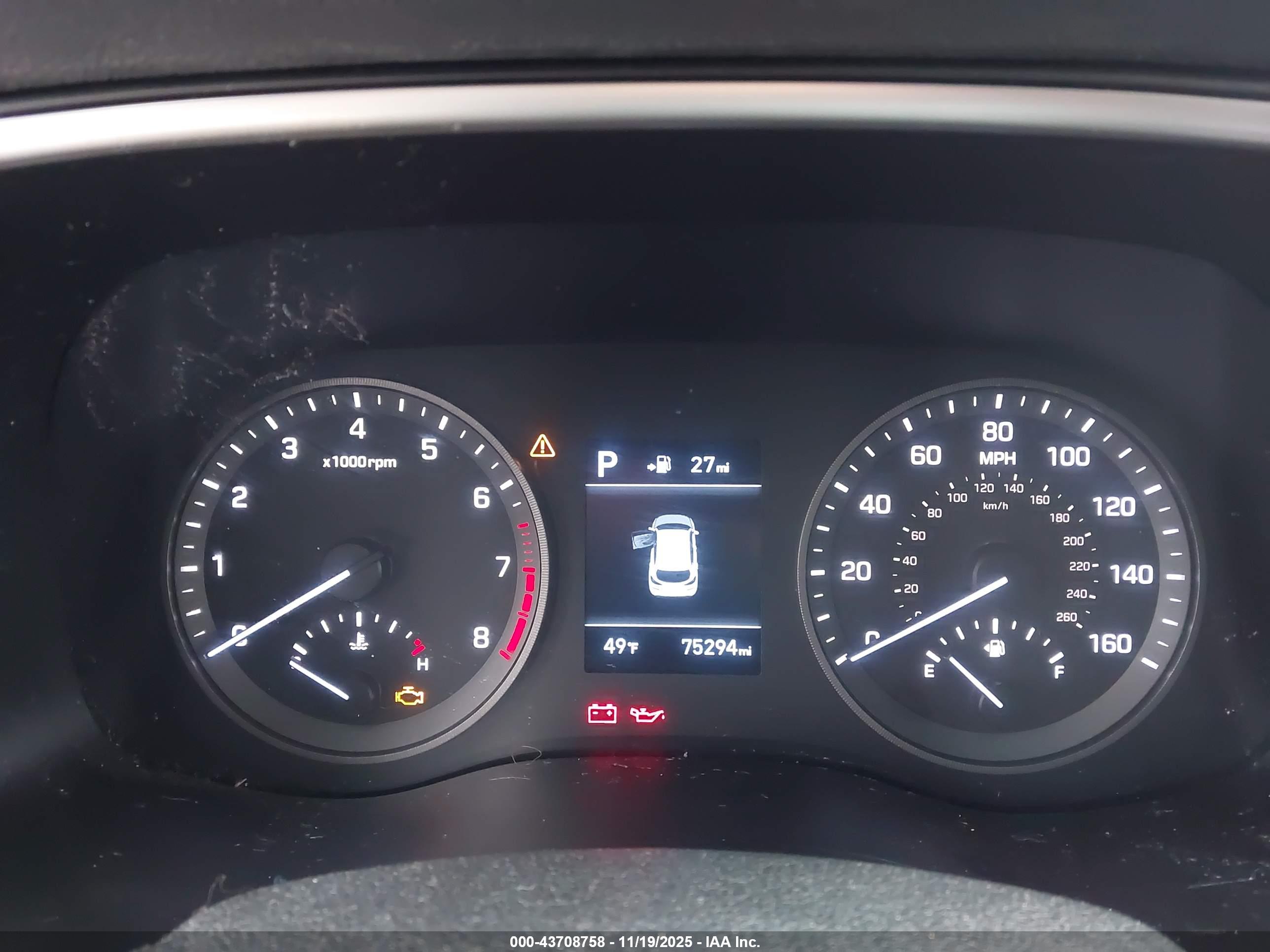 HYUNDAI TUCSON image 7