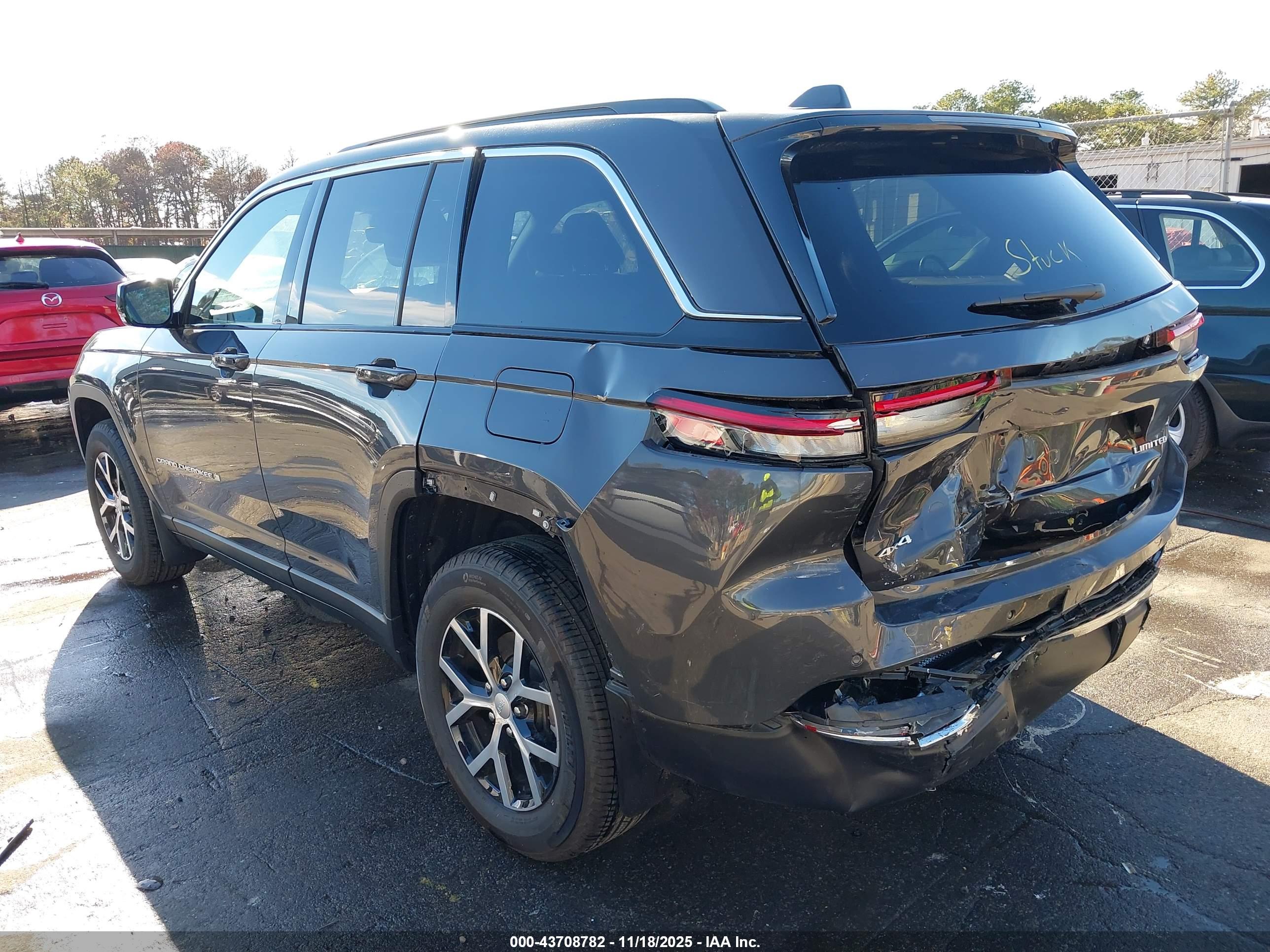 JEEP GRAND image 3
