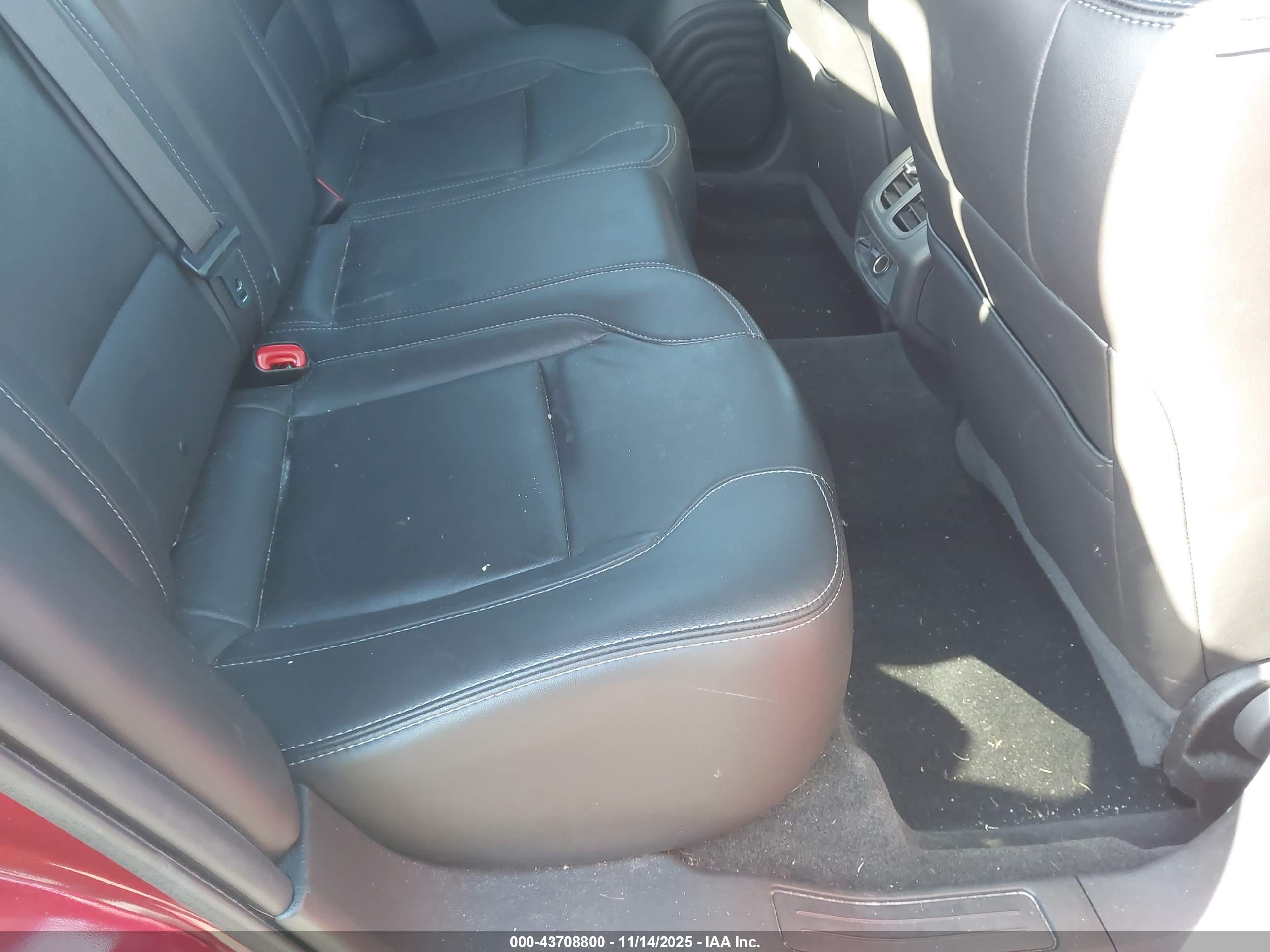 FORD TAURUS image 8