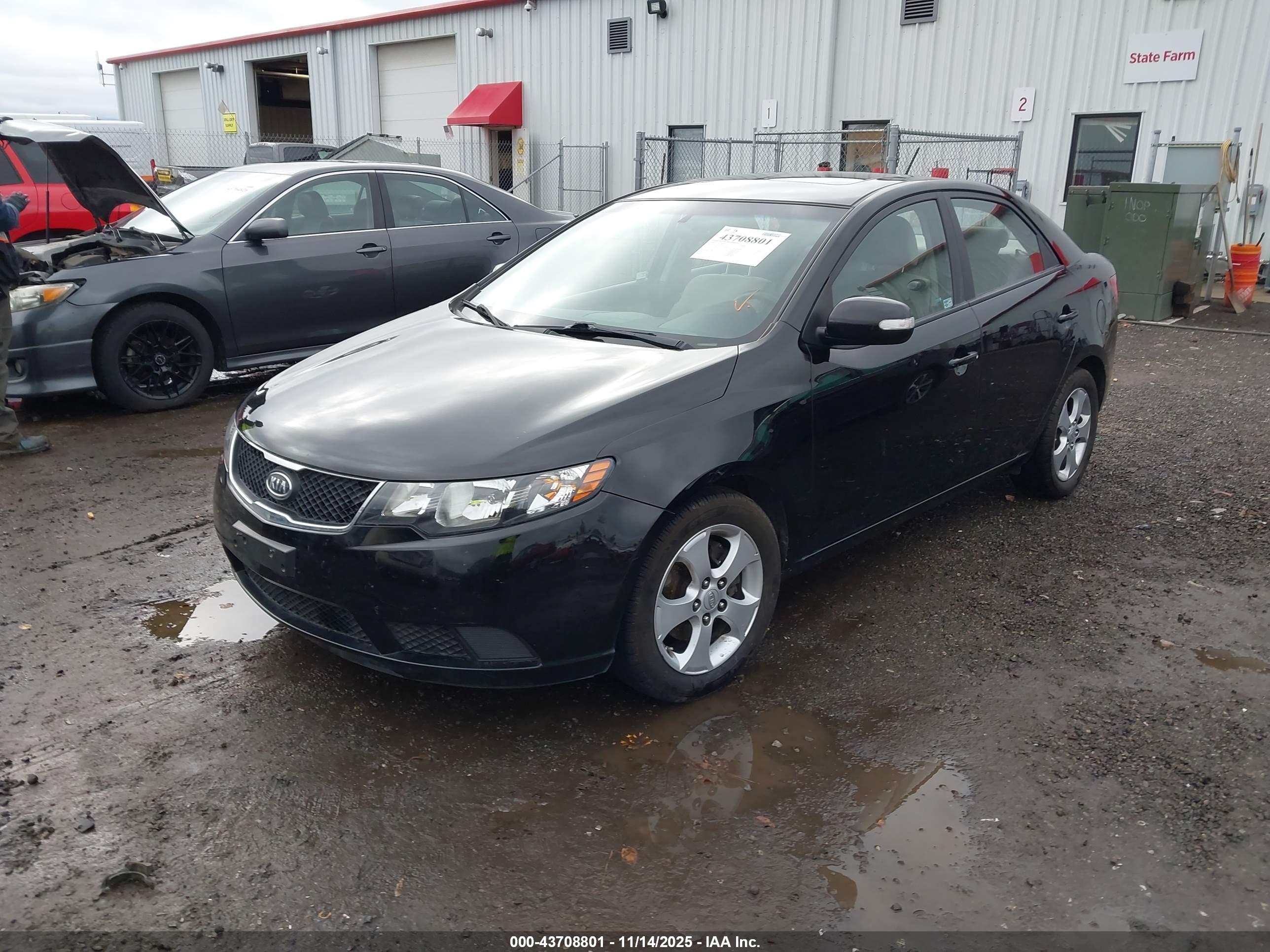 KIA FORTE image 2