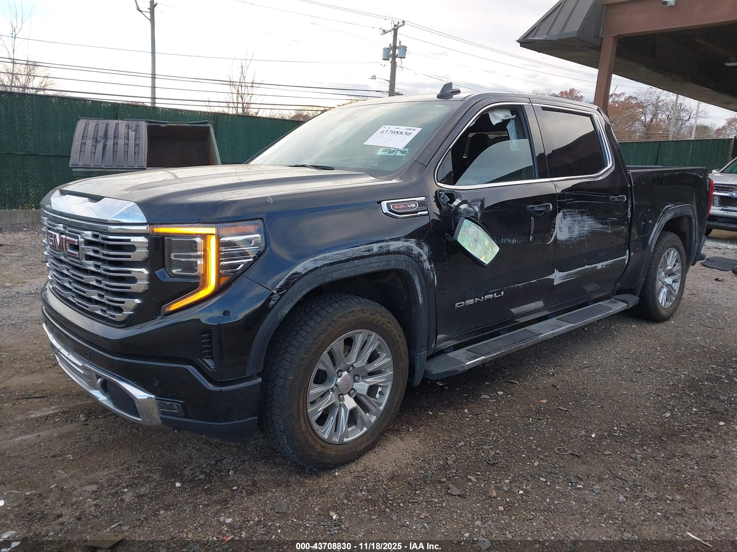 GMC SIERRA image 2