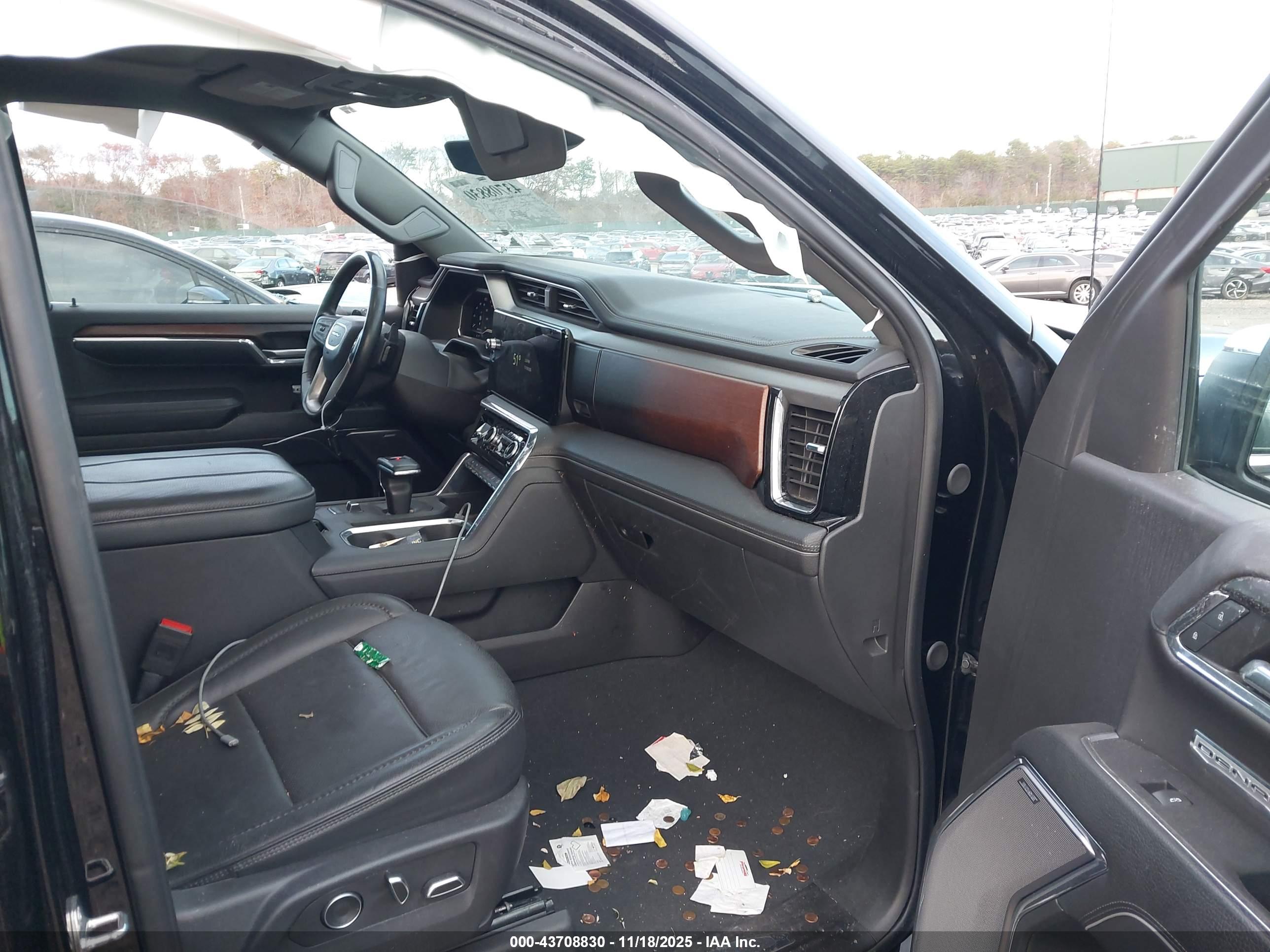 GMC SIERRA image 5