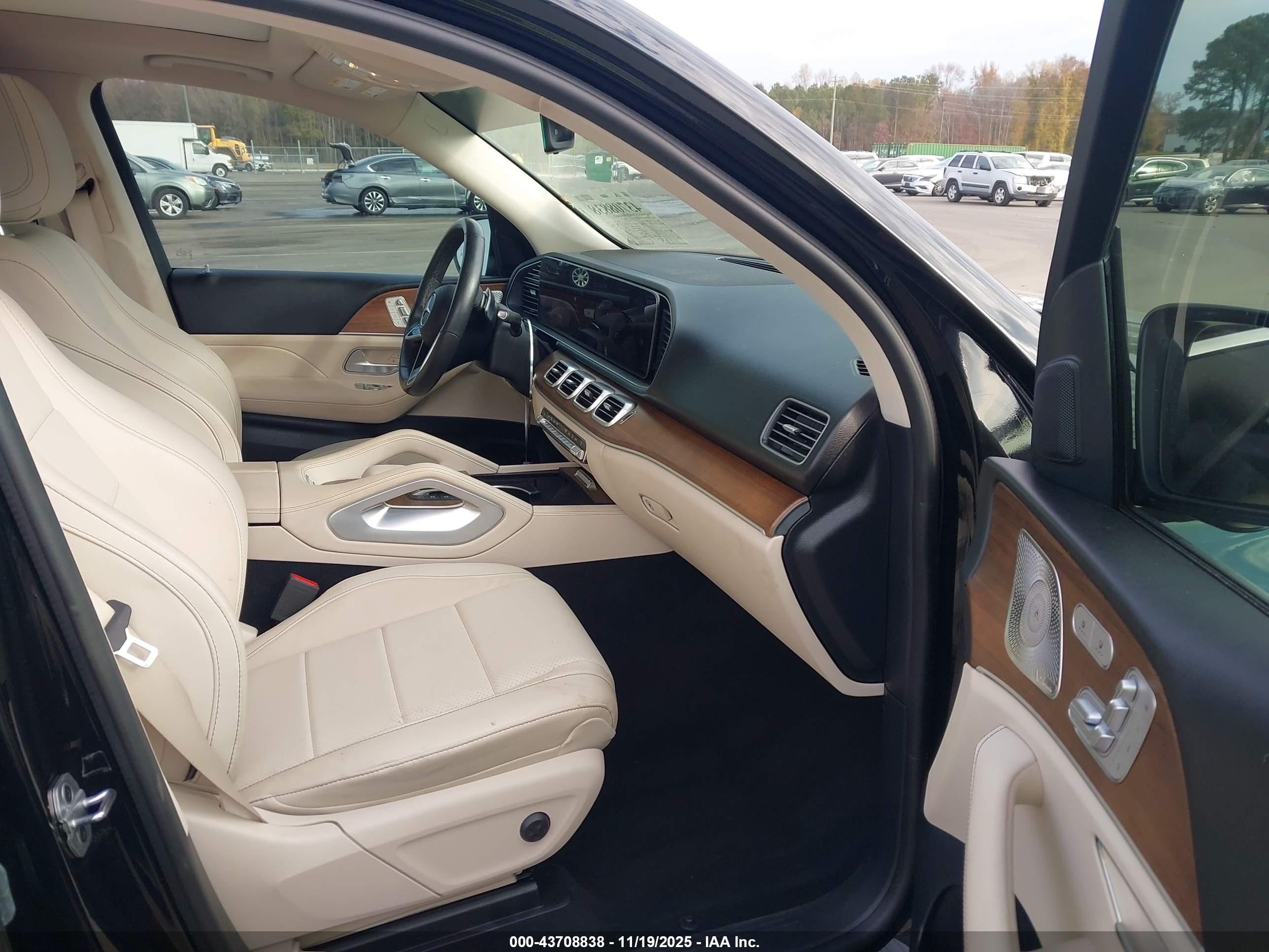 MERCEDES-BENZ GLE image 5