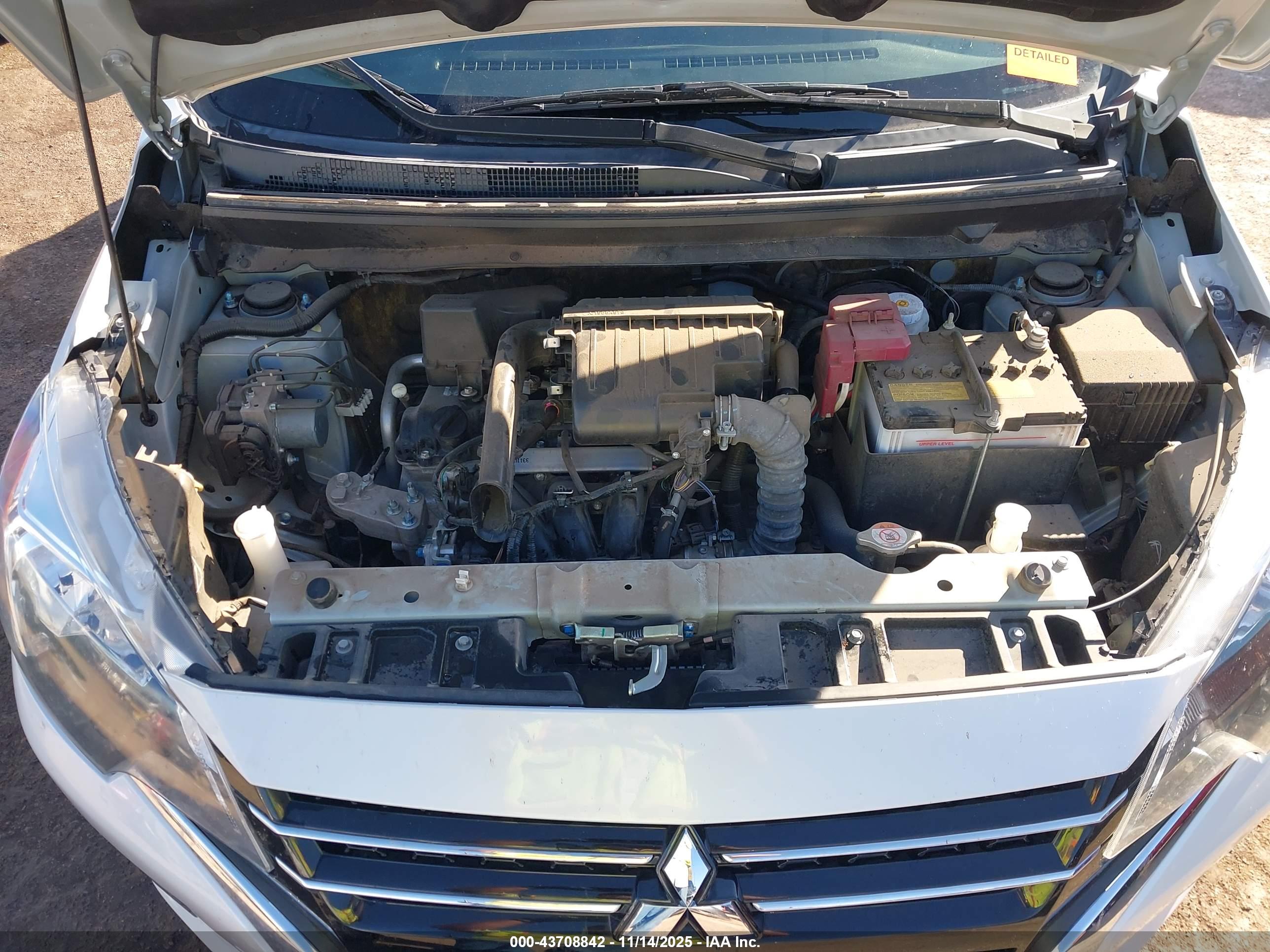 MITSUBISHI MIRAGE image 10