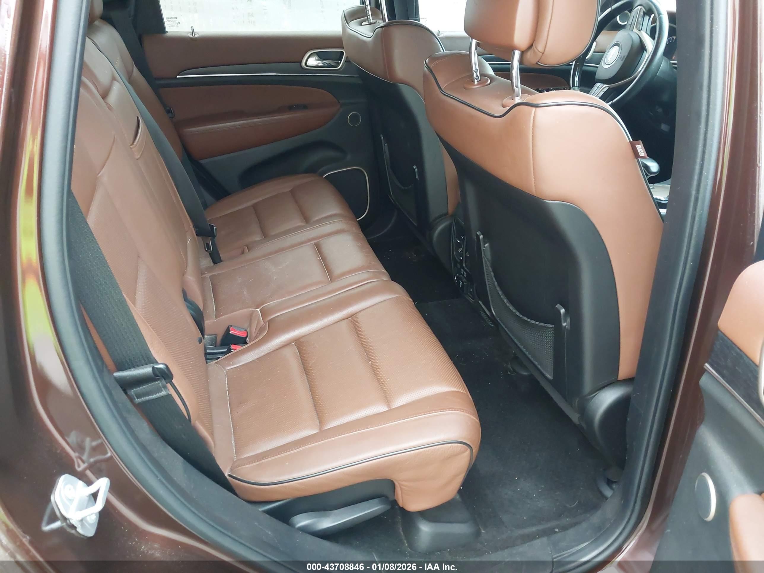 JEEP GRAND image 8