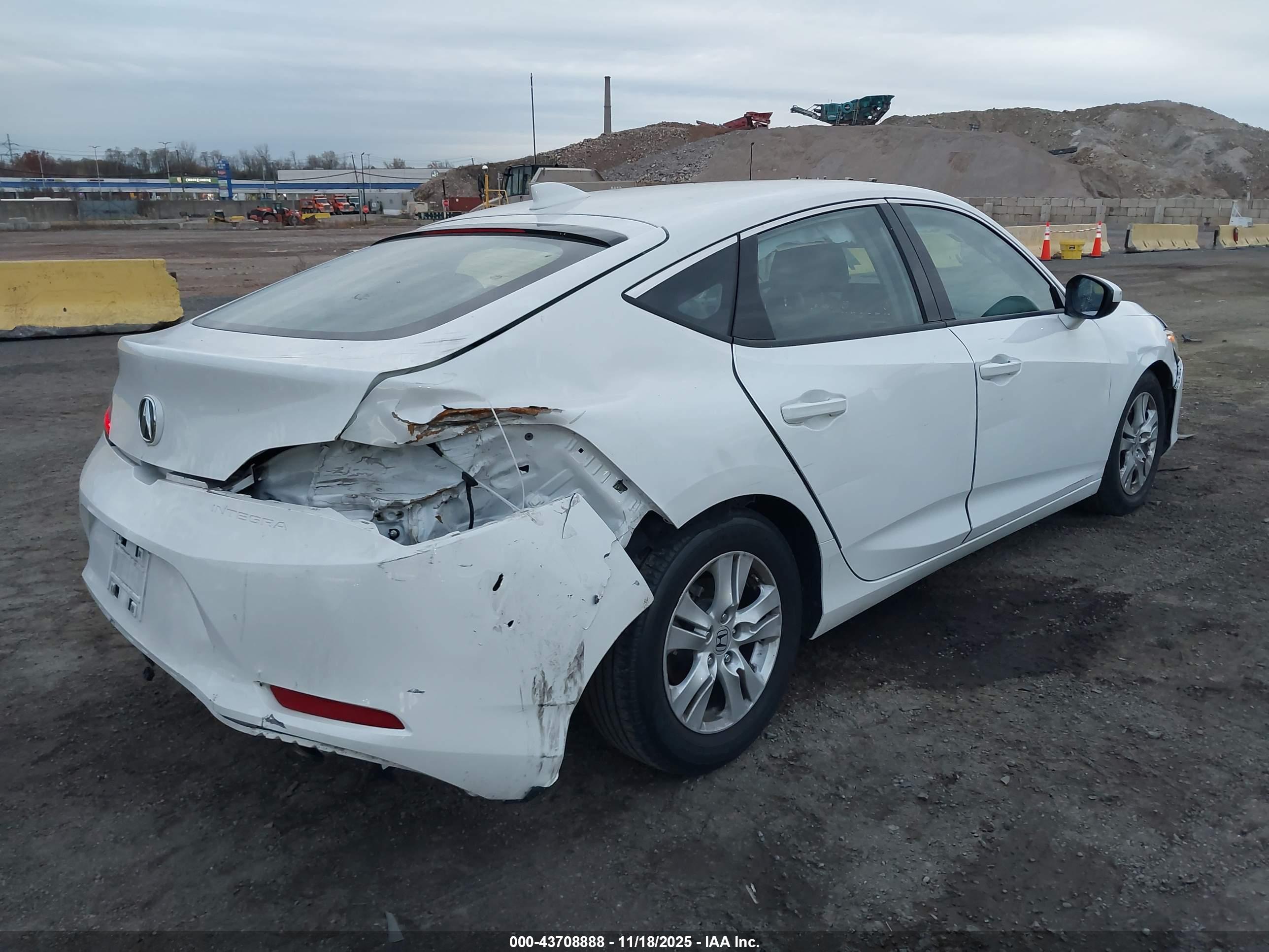 ACURA INTEGRA image 4