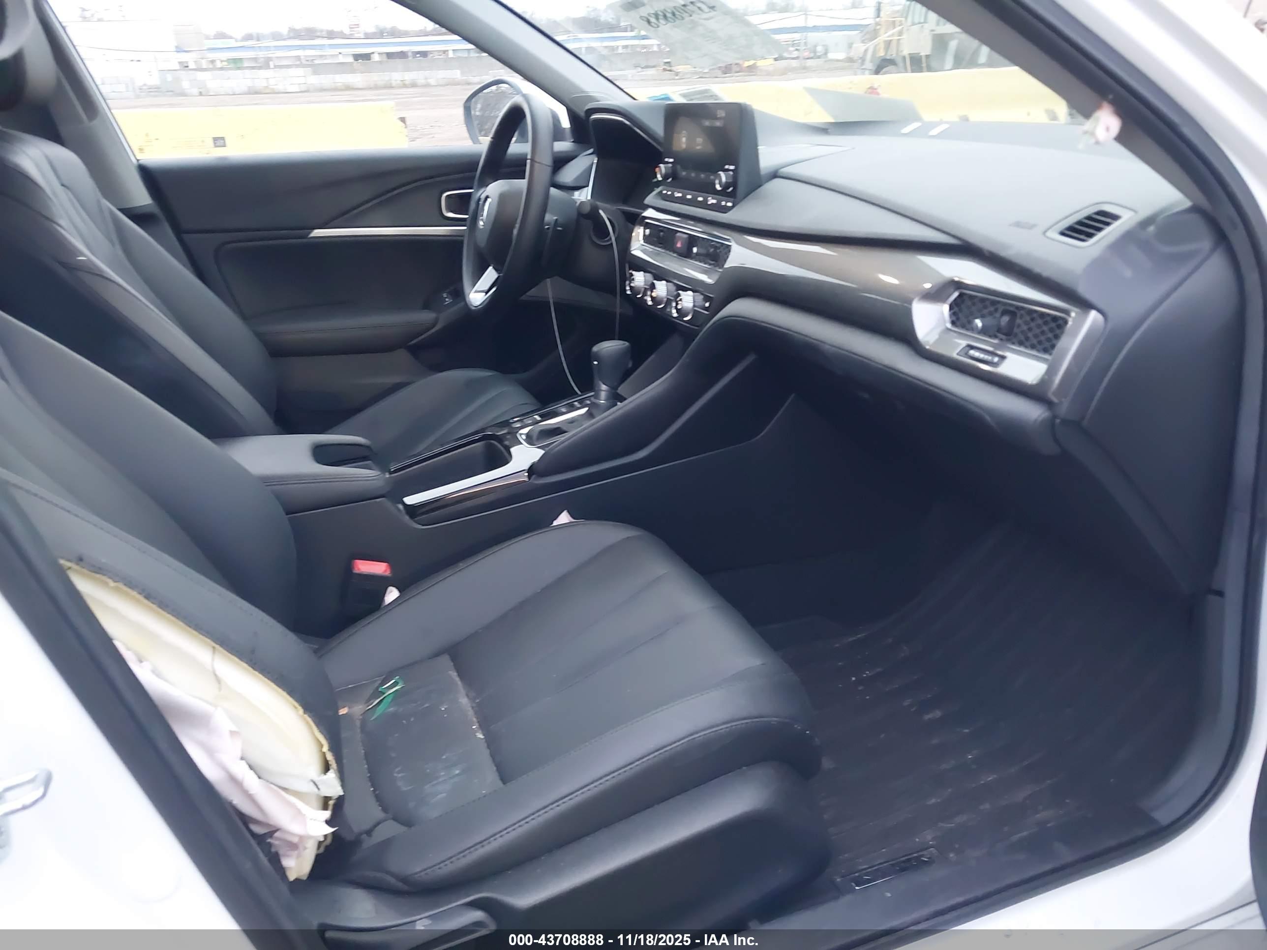 ACURA INTEGRA image 5