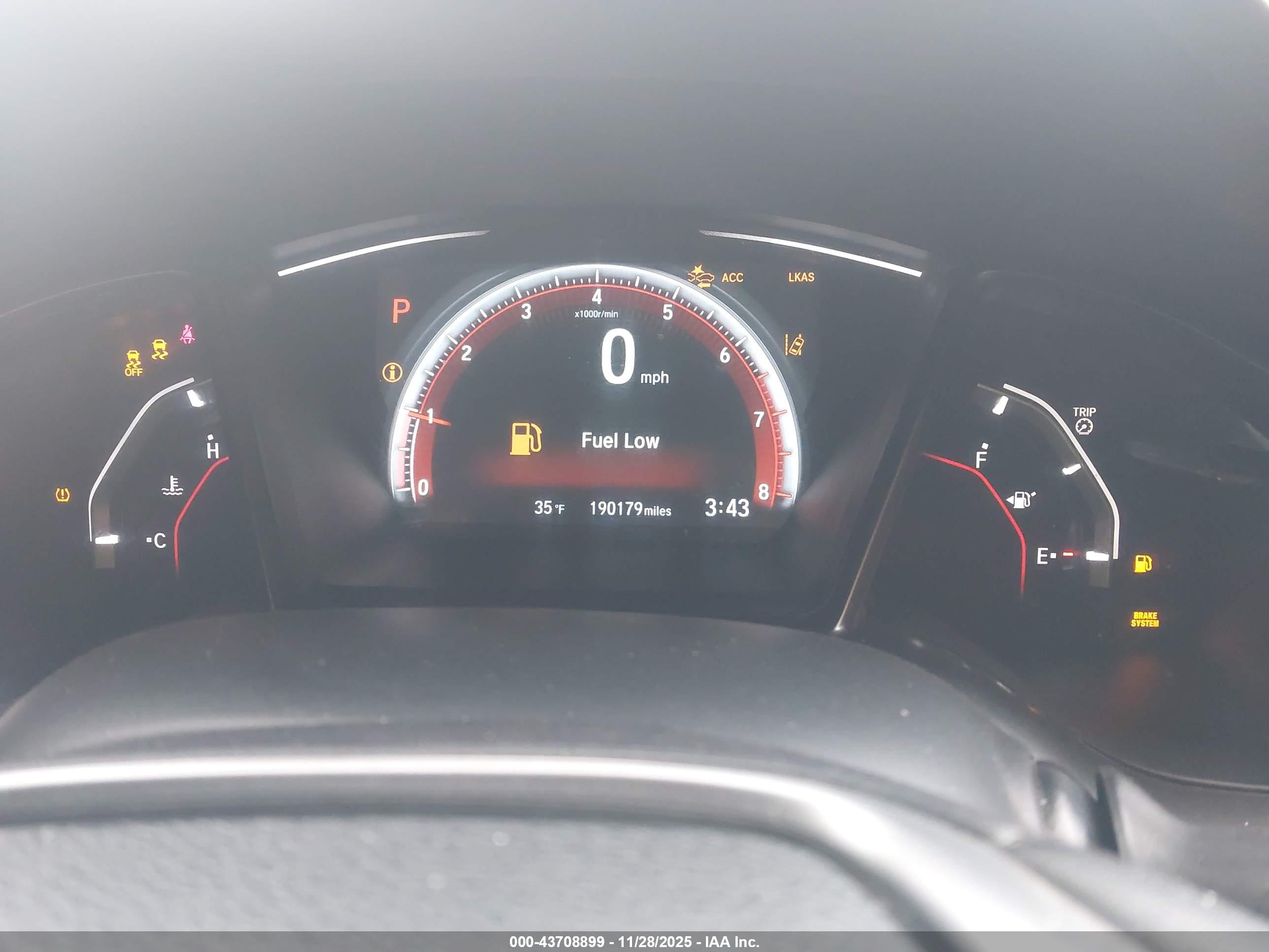 HONDA CIVIC image 7