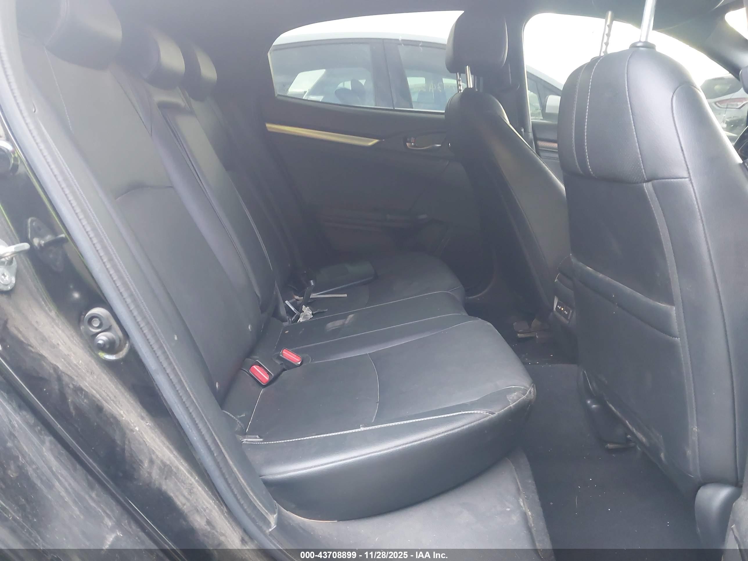 HONDA CIVIC image 8