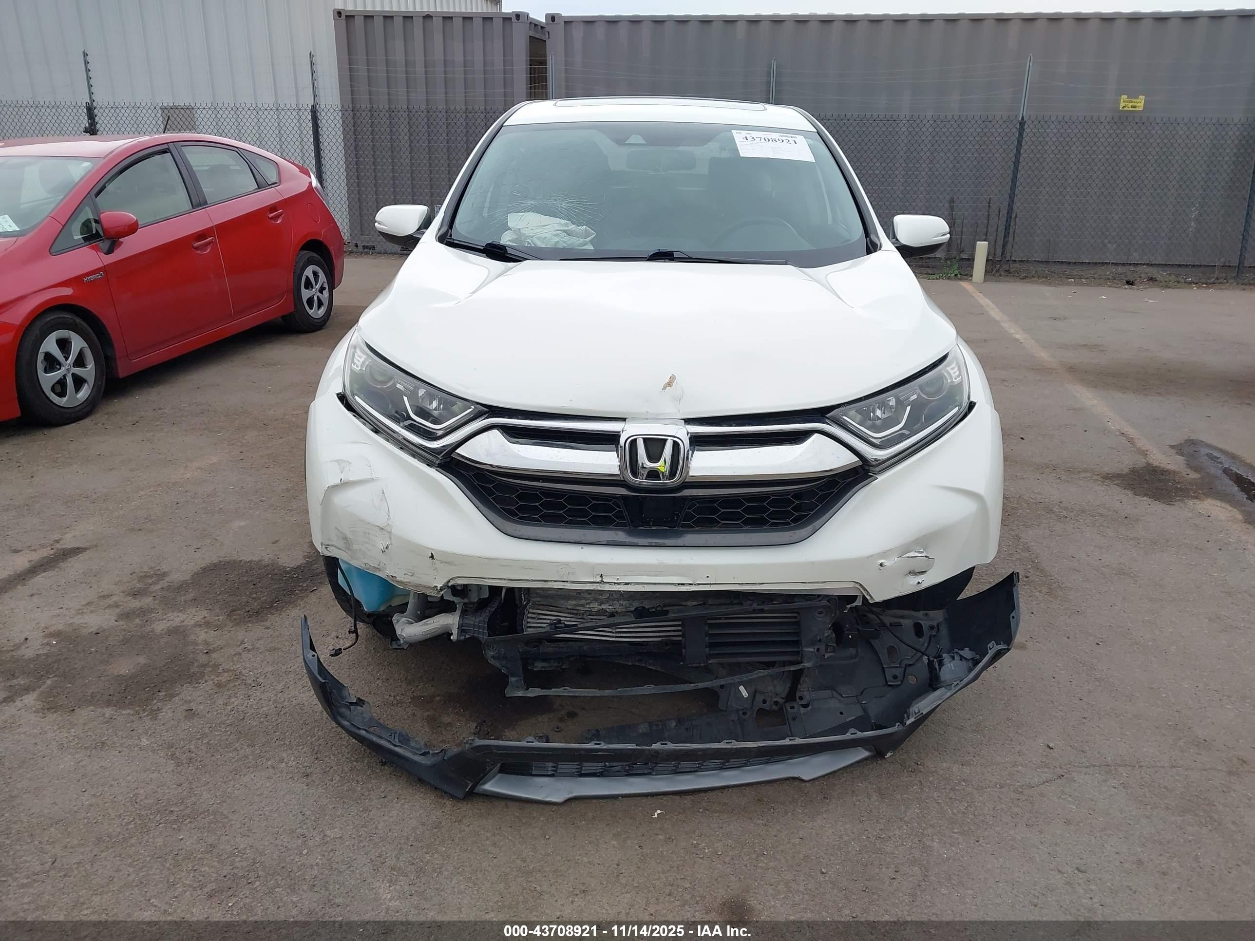 HONDA CR-V image 6
