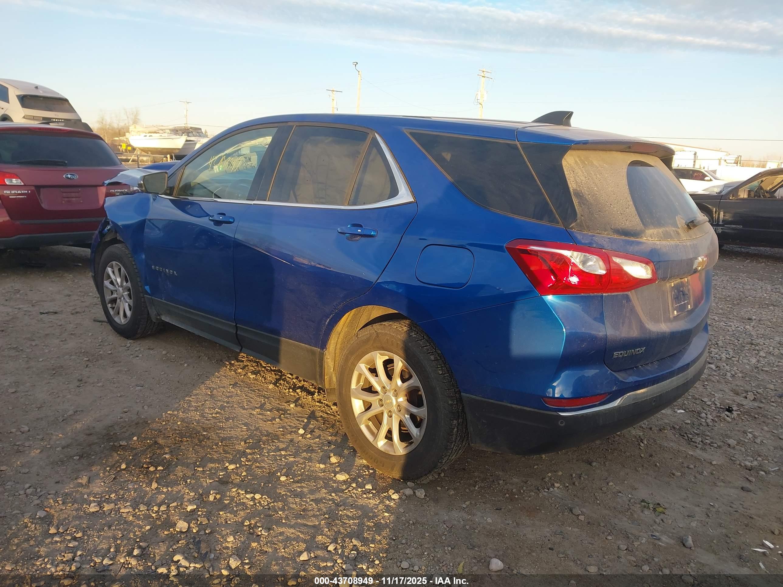 CHEVROLET EQUINOX image 3