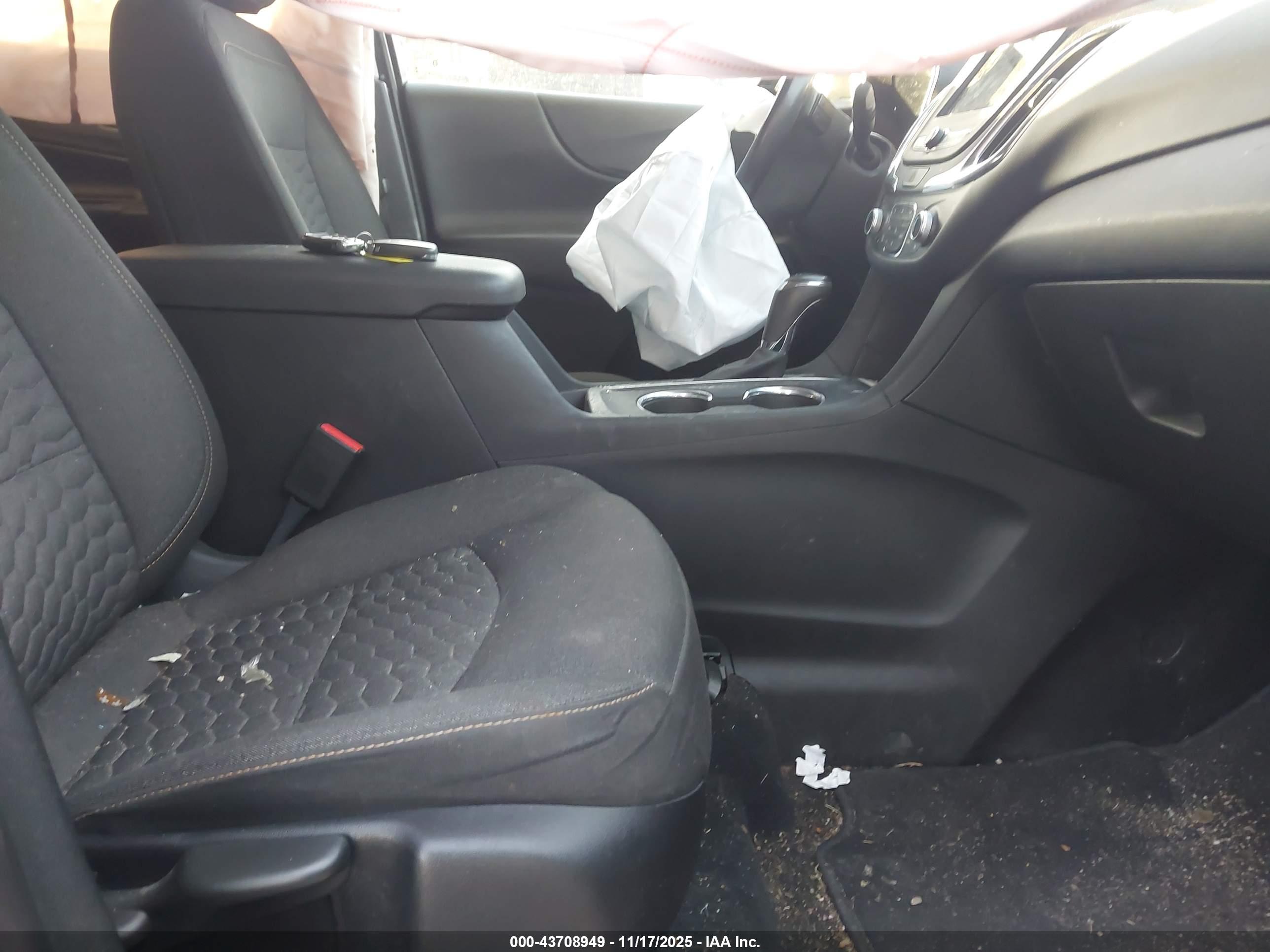 CHEVROLET EQUINOX image 5