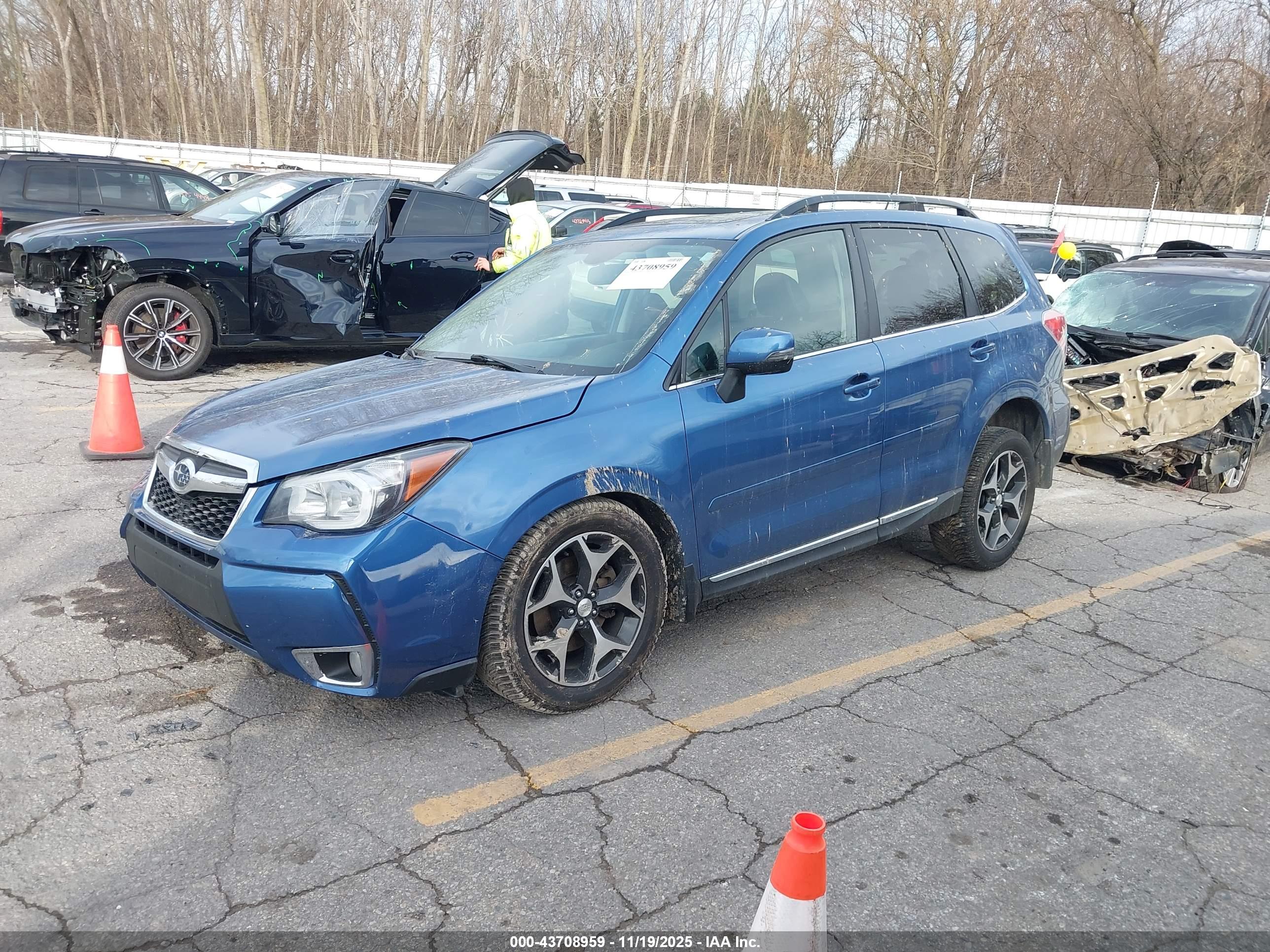 SUBARU FORESTER image 2
