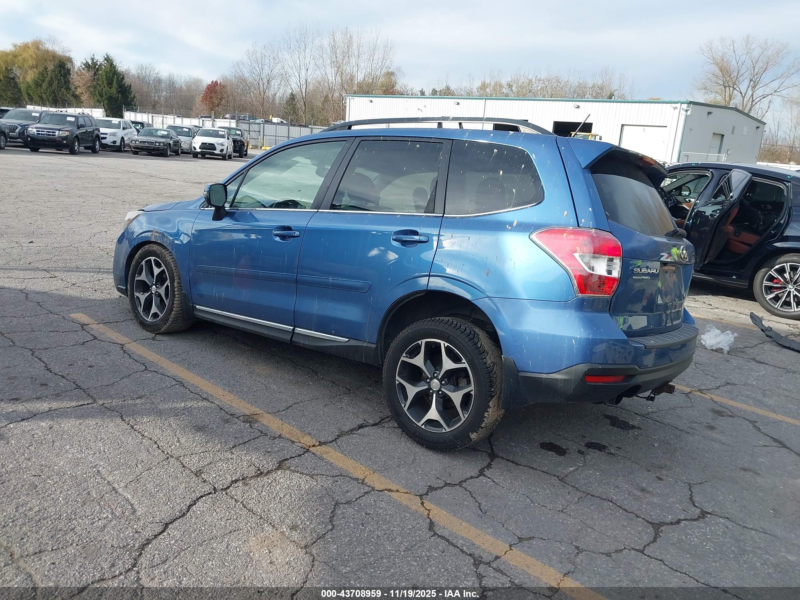 SUBARU FORESTER image 3