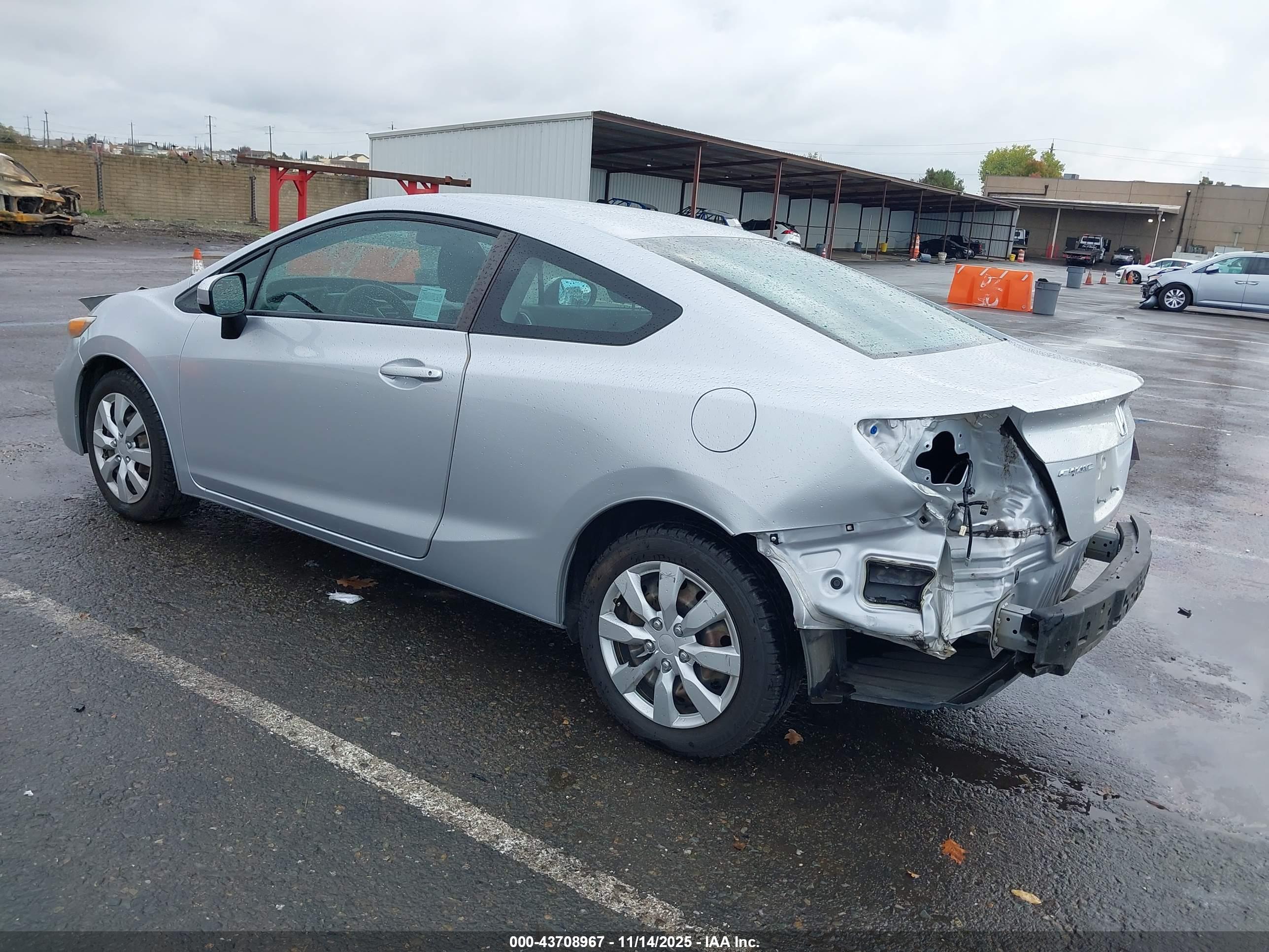 HONDA CIVIC image 3