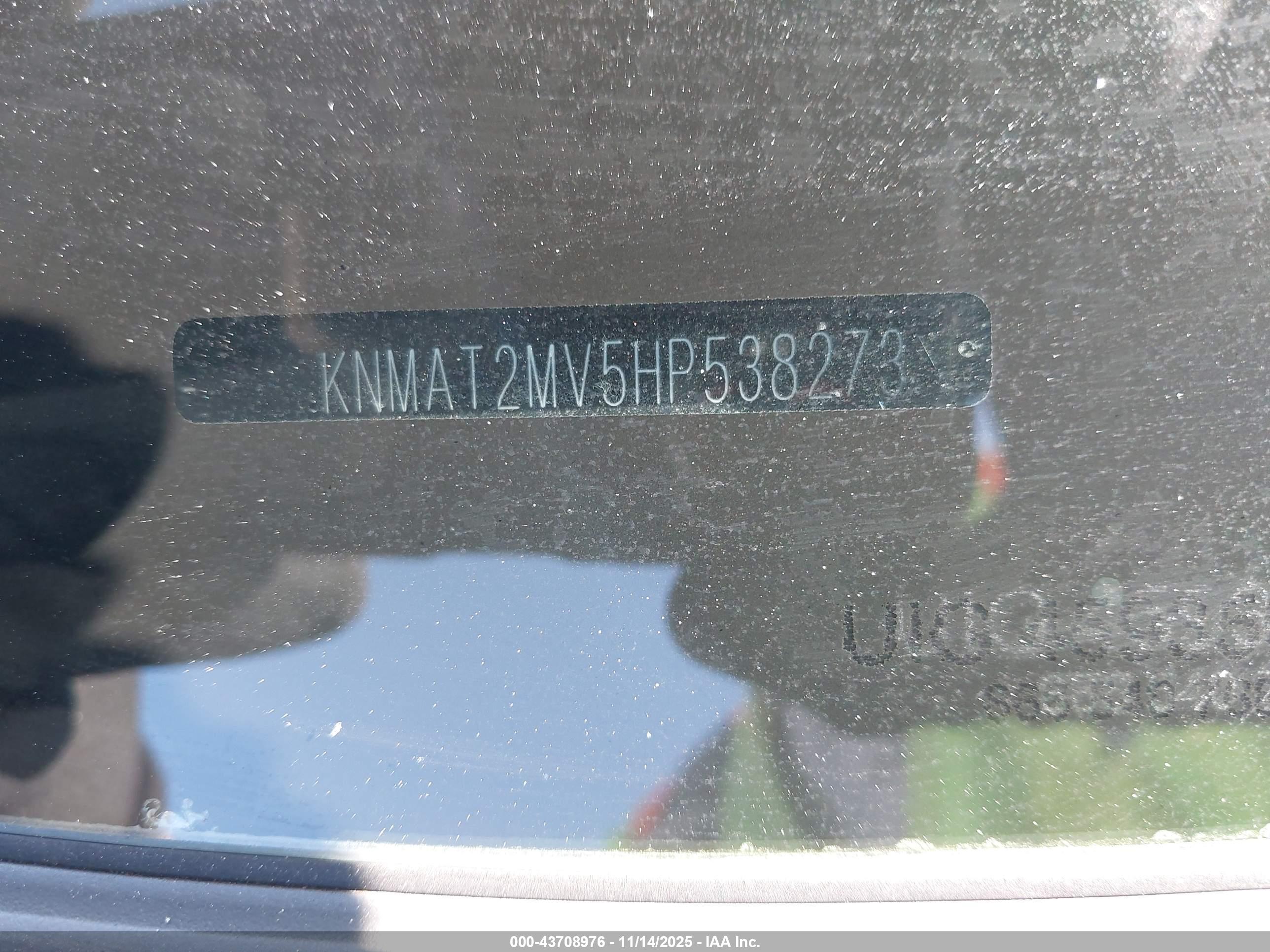 NISSAN ROGUE image 9