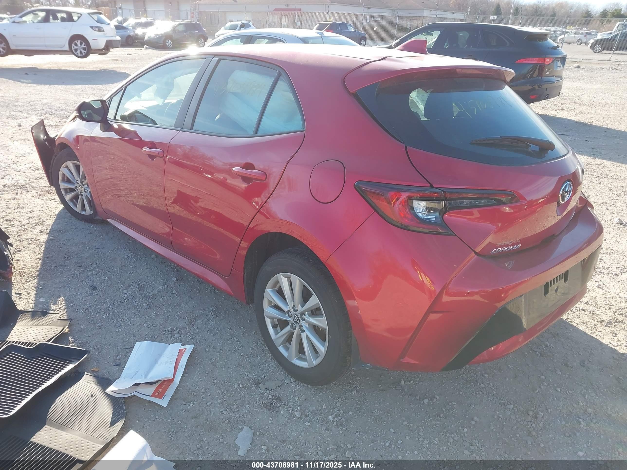 TOYOTA COROLLA image 3