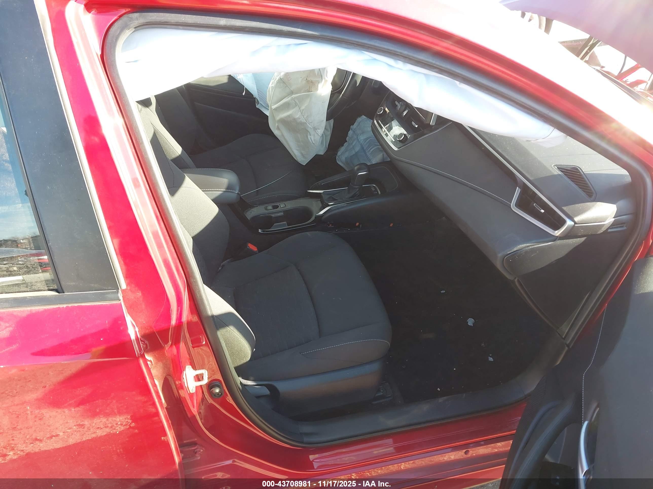 TOYOTA COROLLA image 5