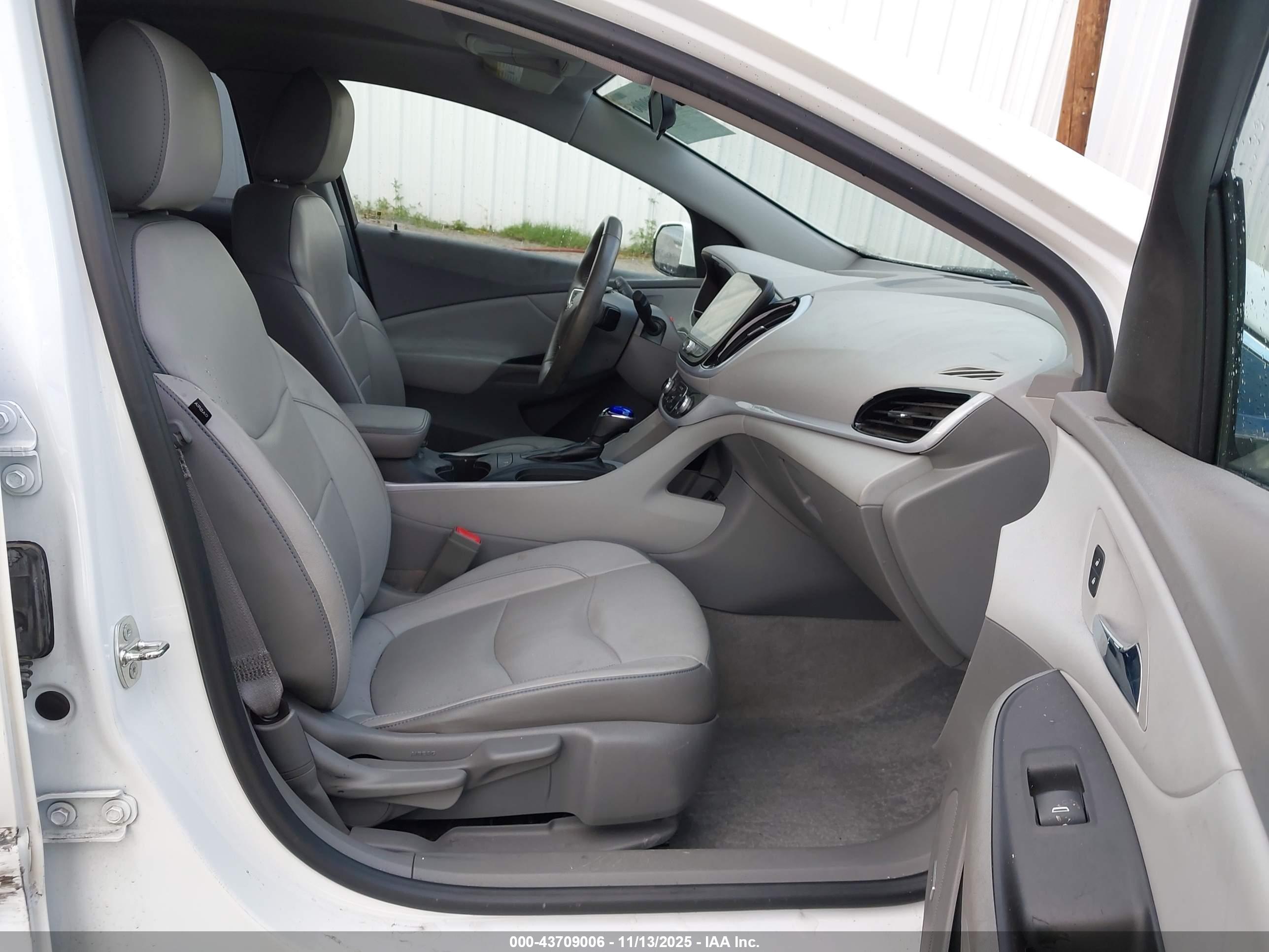 CHEVROLET VOLT image 5