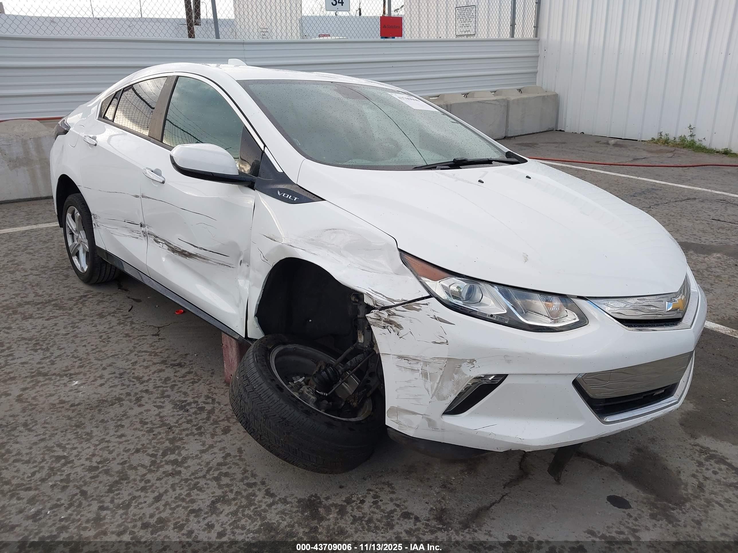 CHEVROLET VOLT image 6