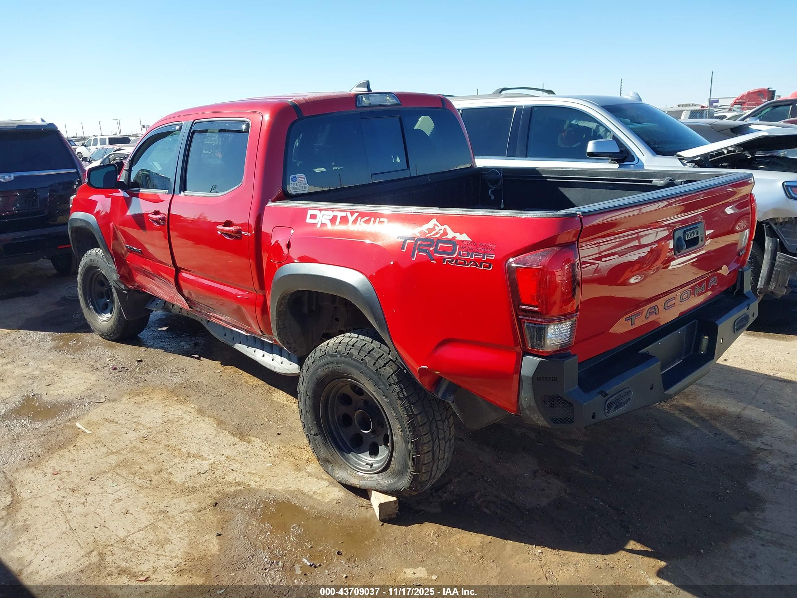 TOYOTA TACOMA image 3
