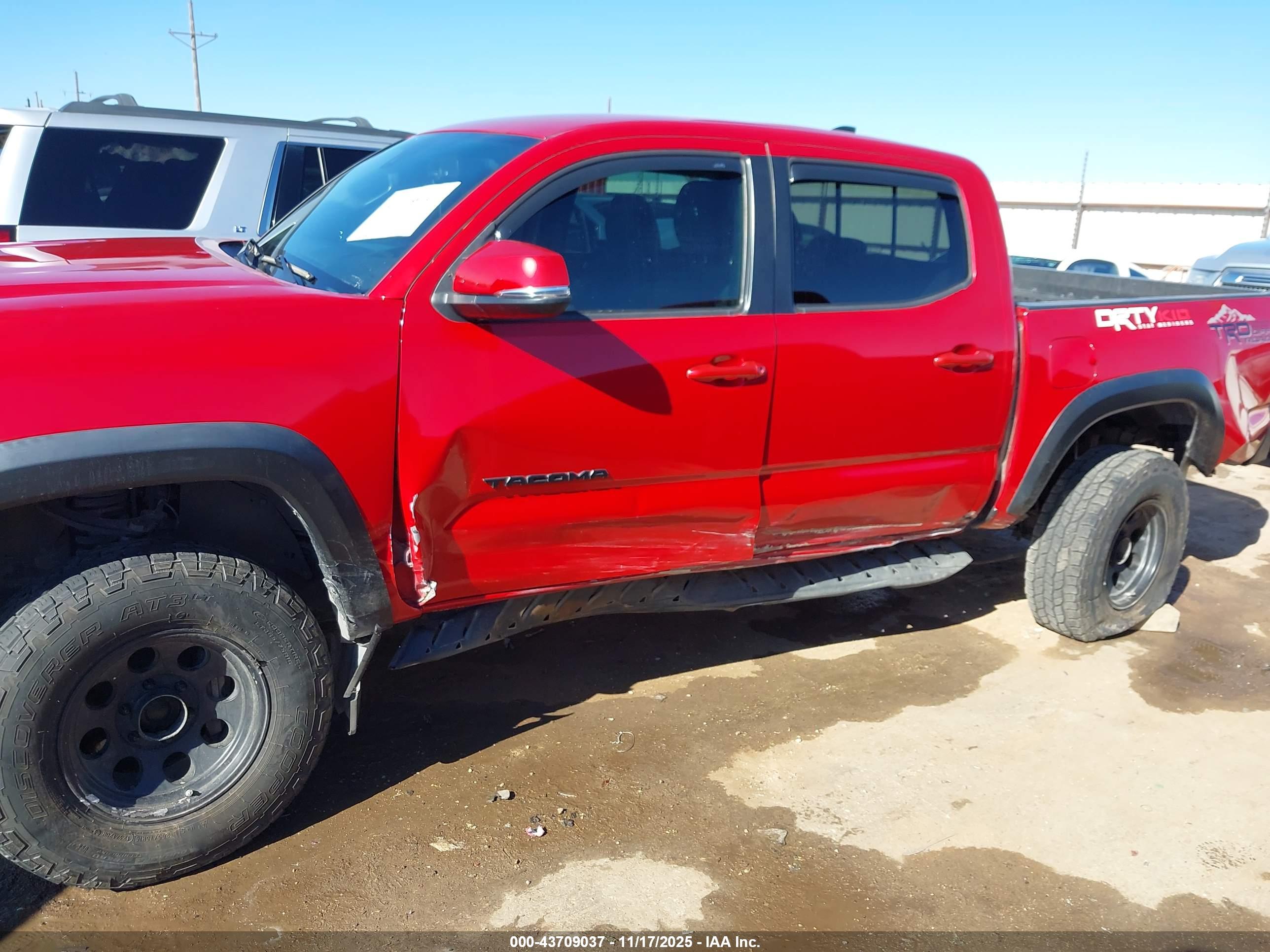 TOYOTA TACOMA image 6