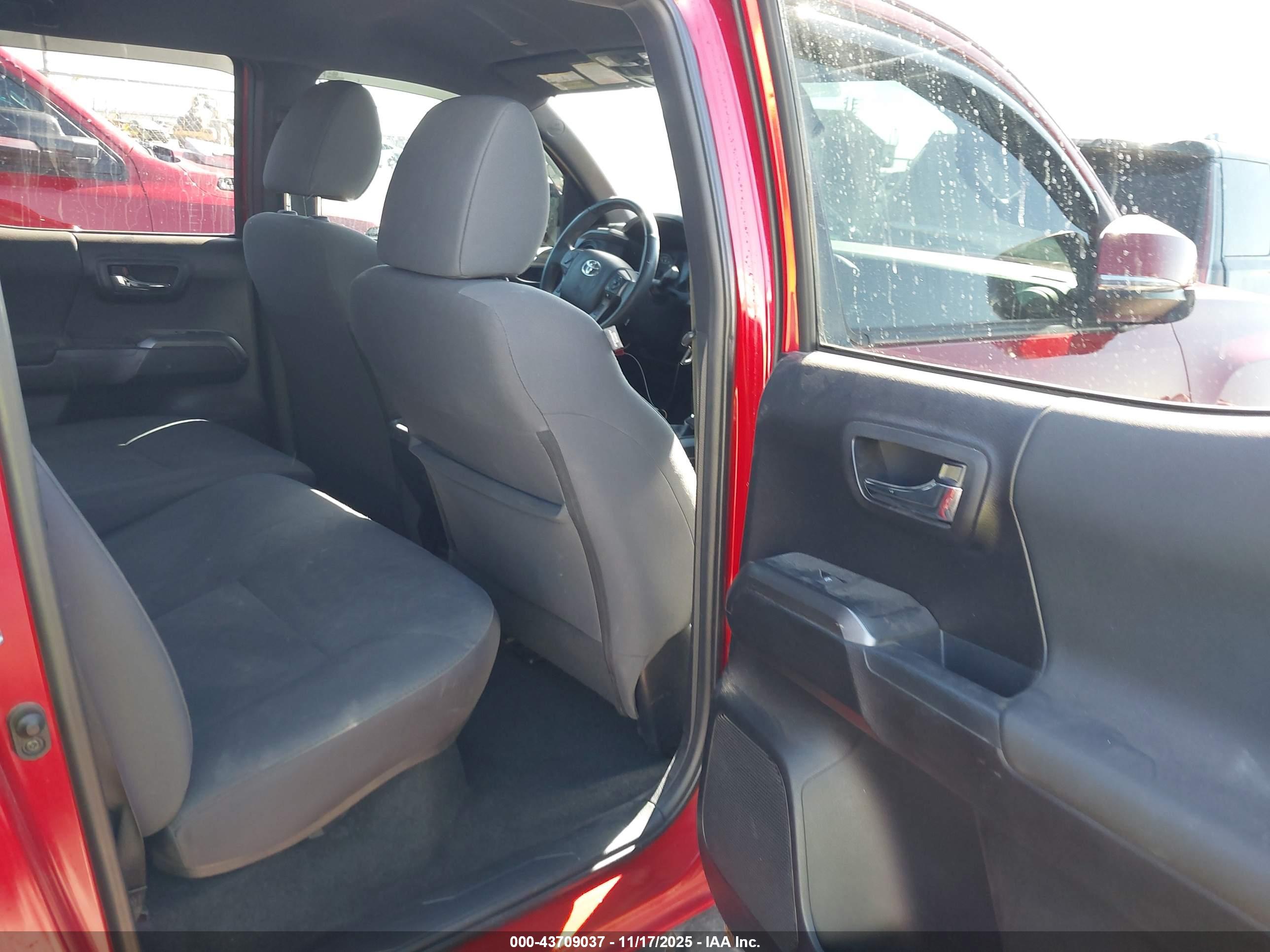 TOYOTA TACOMA image 8