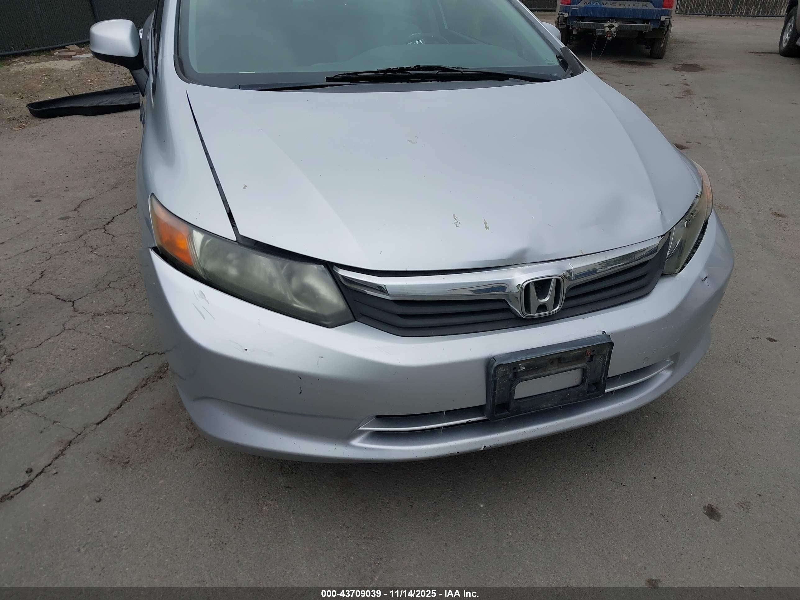HONDA CIVIC image 10