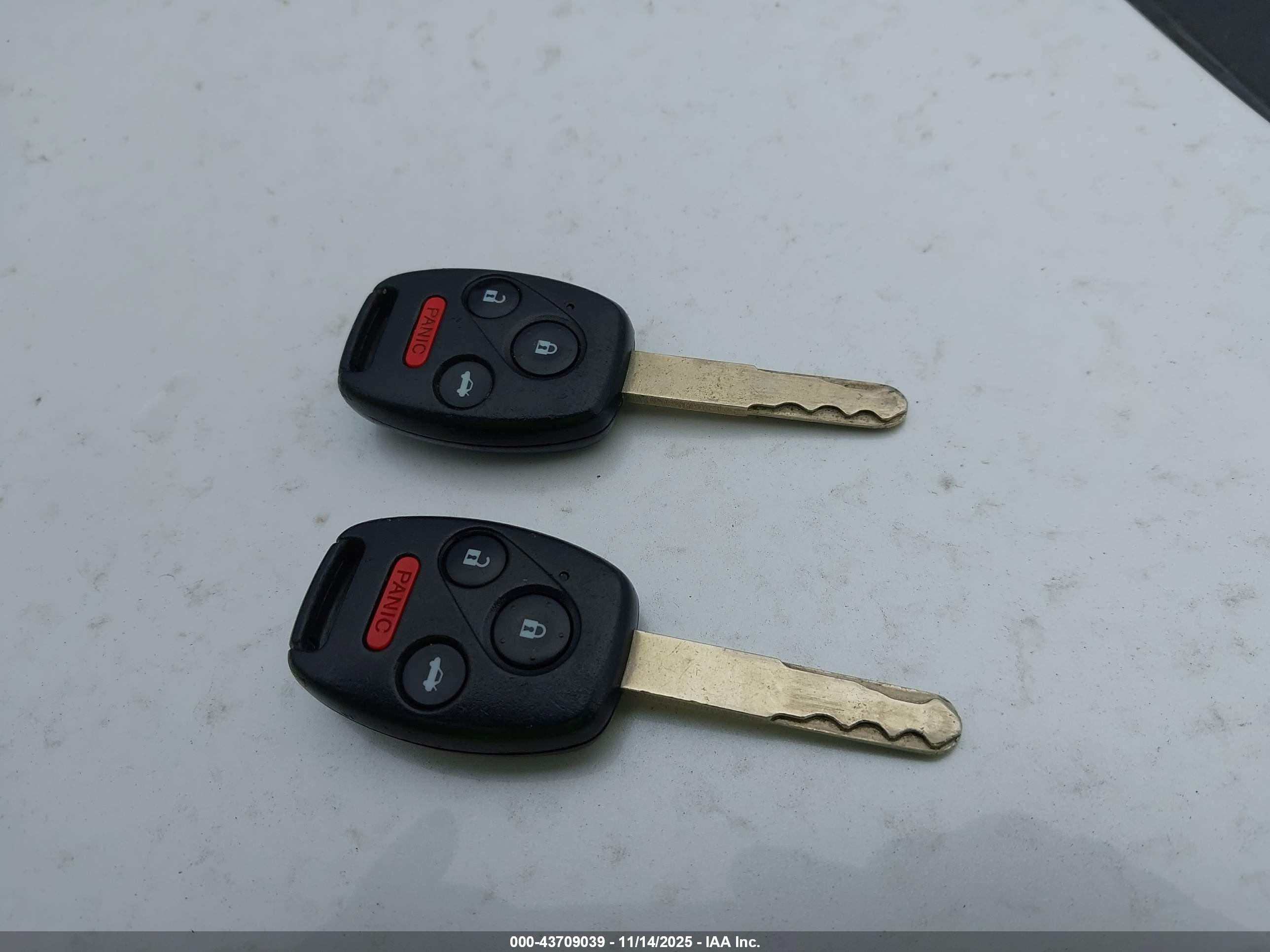 HONDA CIVIC image 11