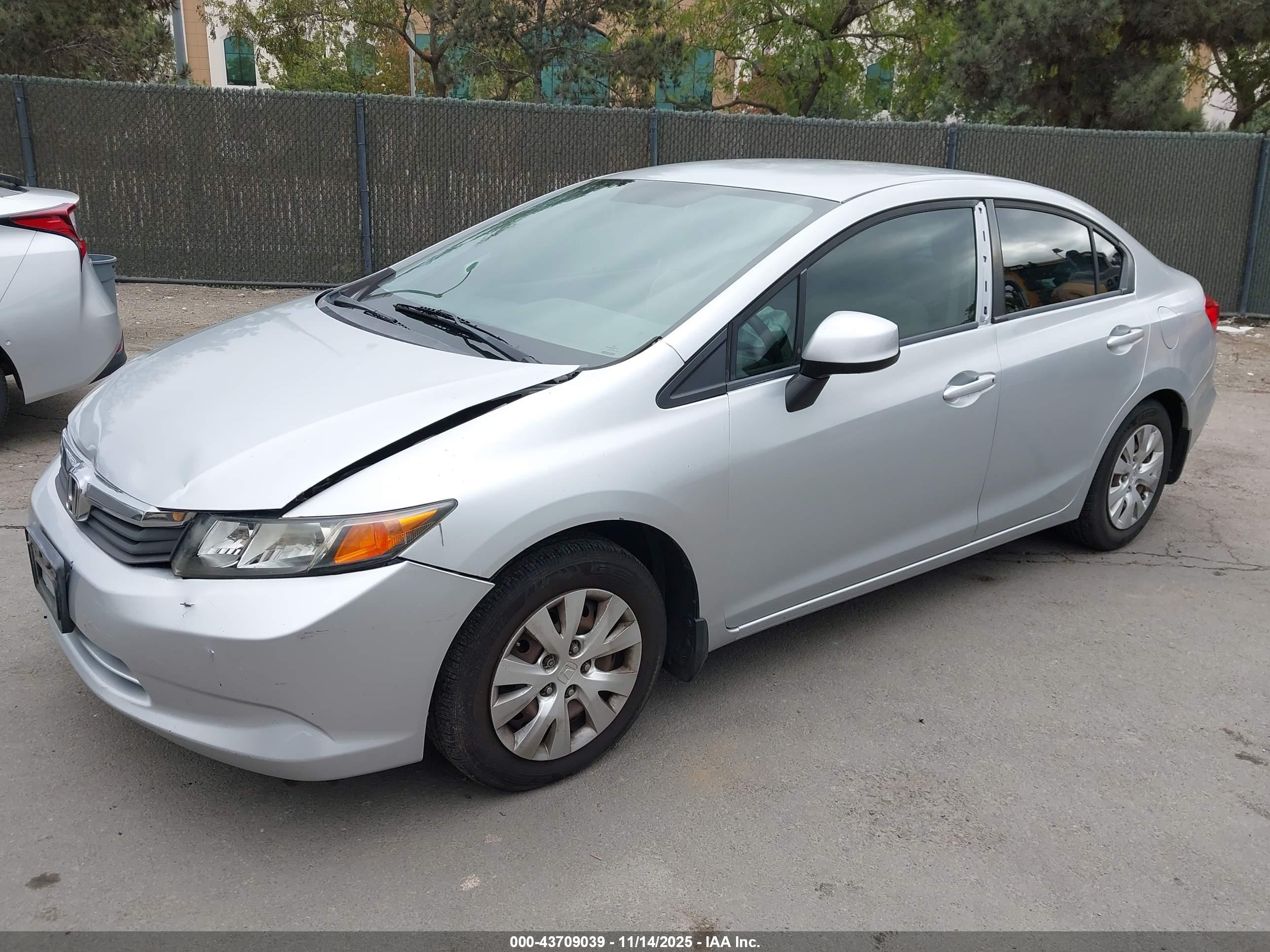 HONDA CIVIC image 2