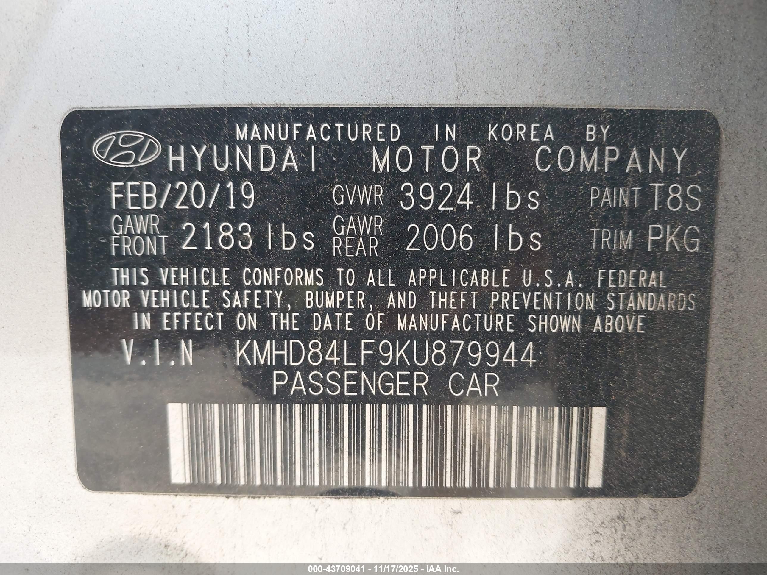 HYUNDAI ELANTRA image 9