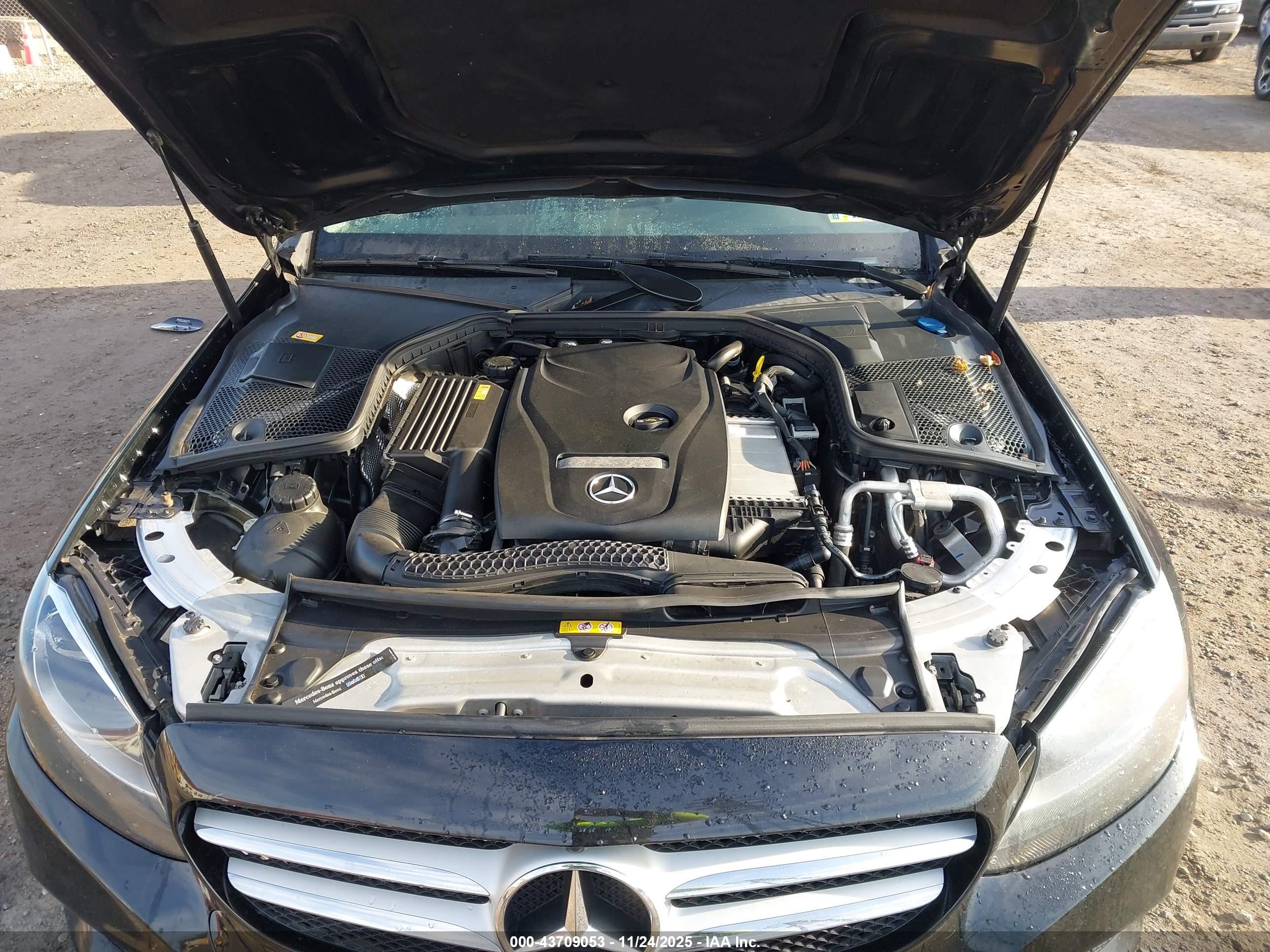 MERCEDES-BENZ C image 10